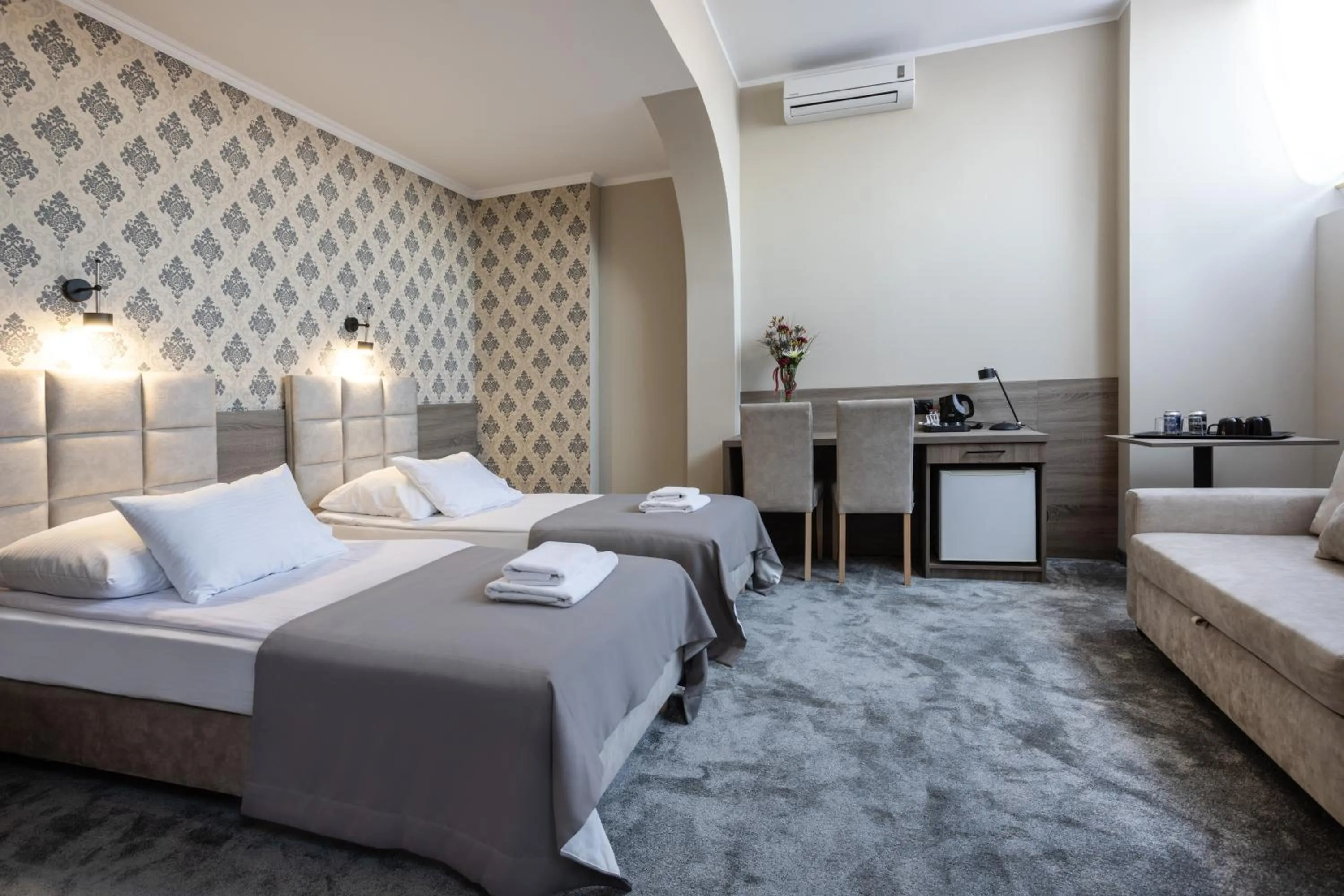 Bed in Hotel Maksymilian