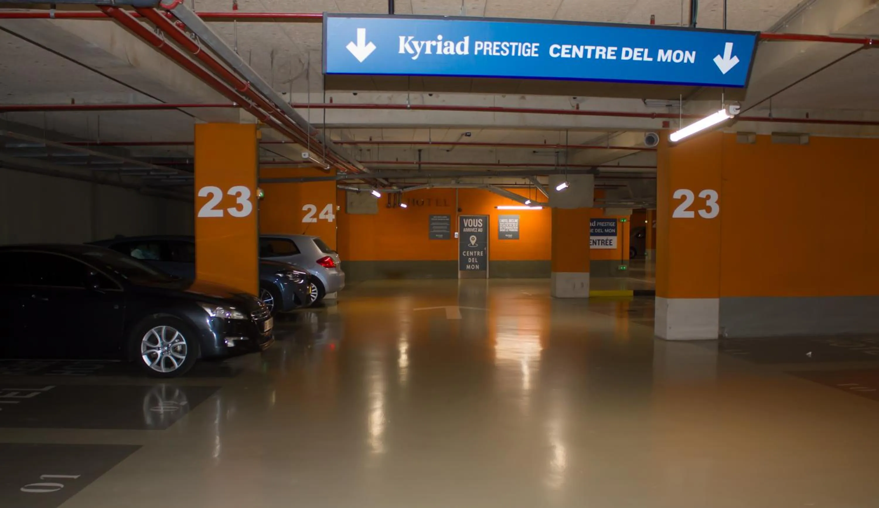 Parking in Kyriad Prestige Perpignan Centre Gare