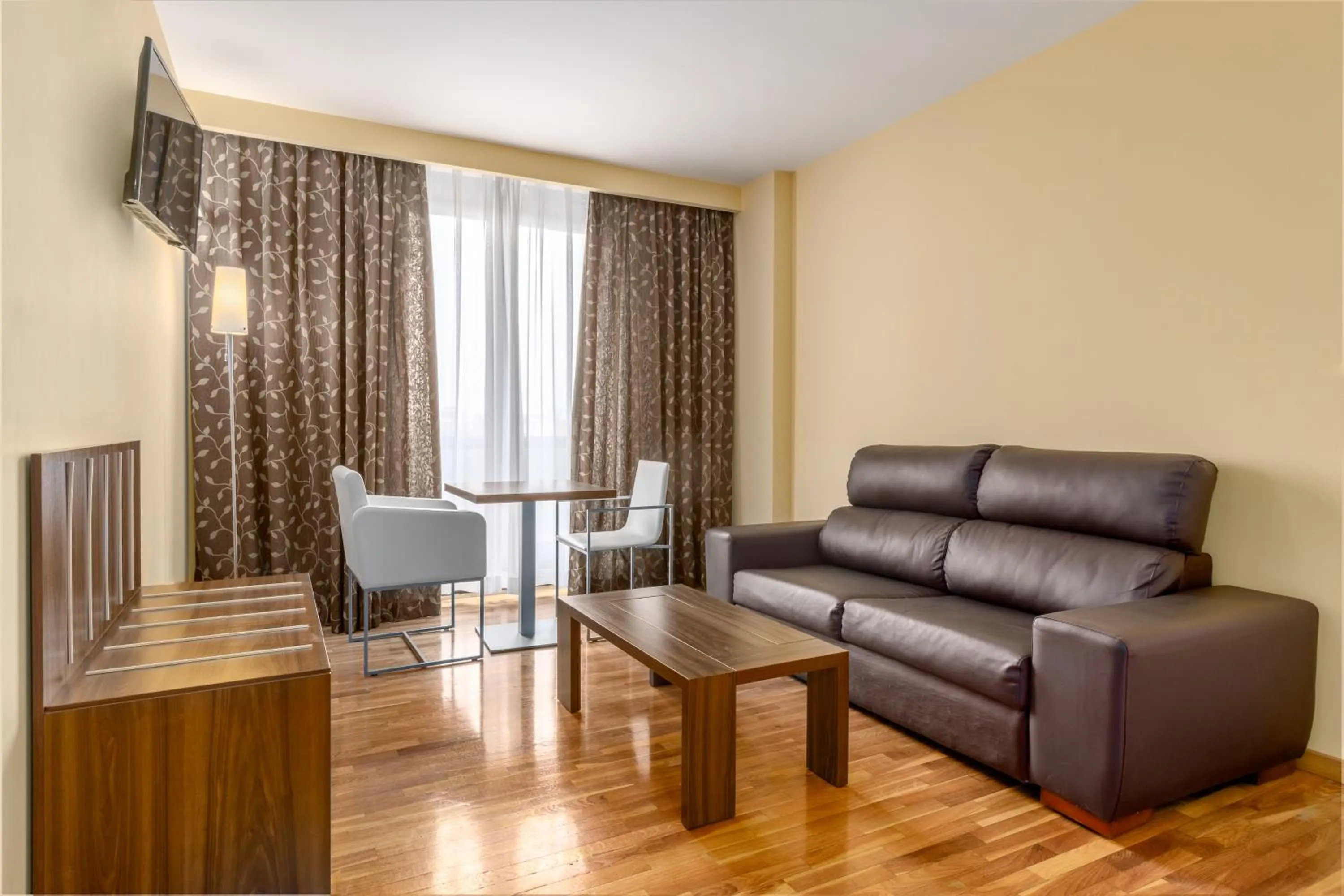 Living room in Exe Doña Carlota