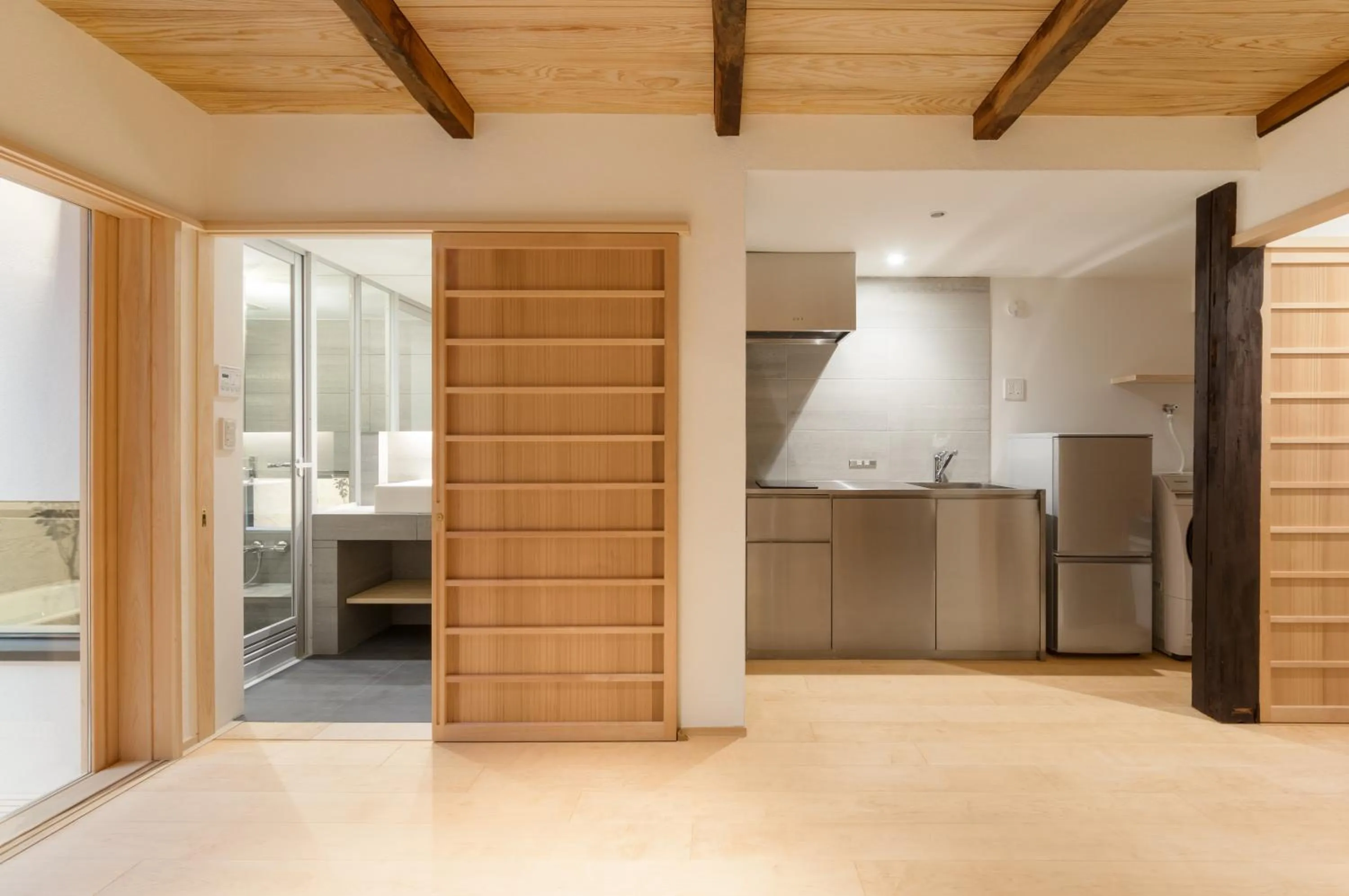 Kitchen or kitchenette in BenTen Residences