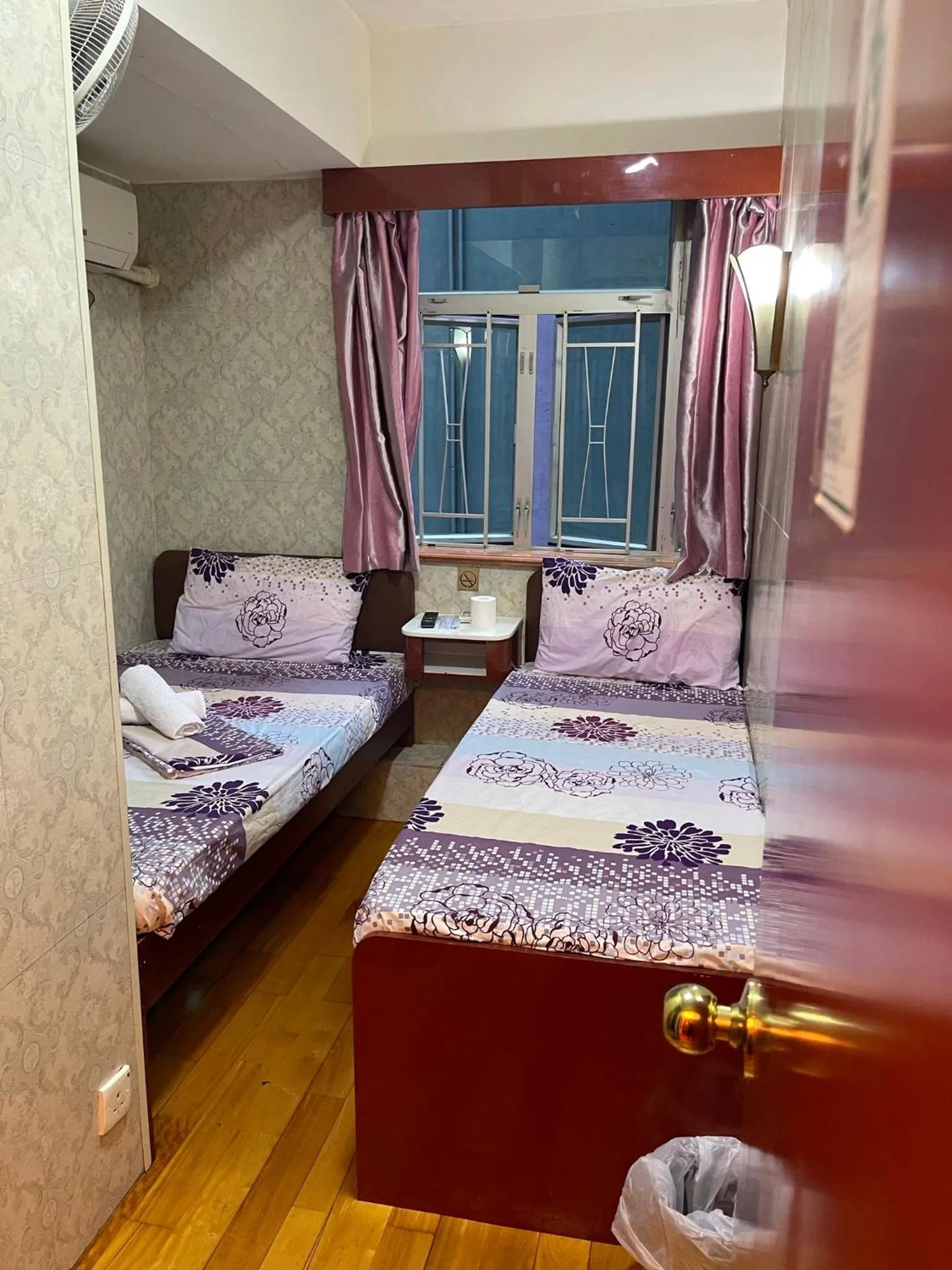 Bed in United Co-Operate Guest House (7/F)