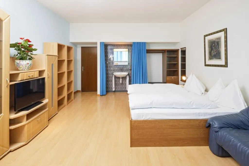 Bed in Residence zum Löwen