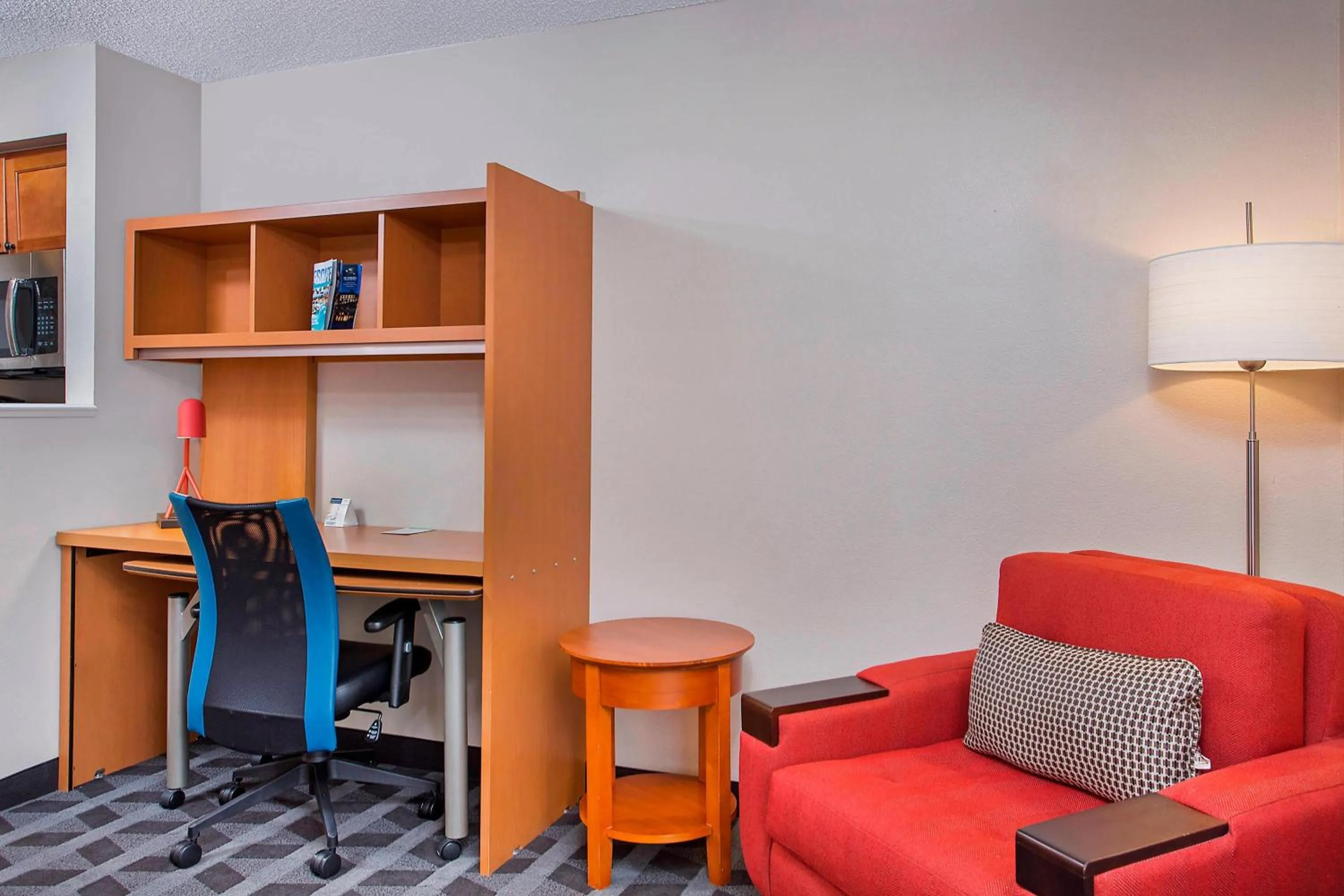 Photo of the whole room in TownePlace Suites Knoxville Cedar Bluff