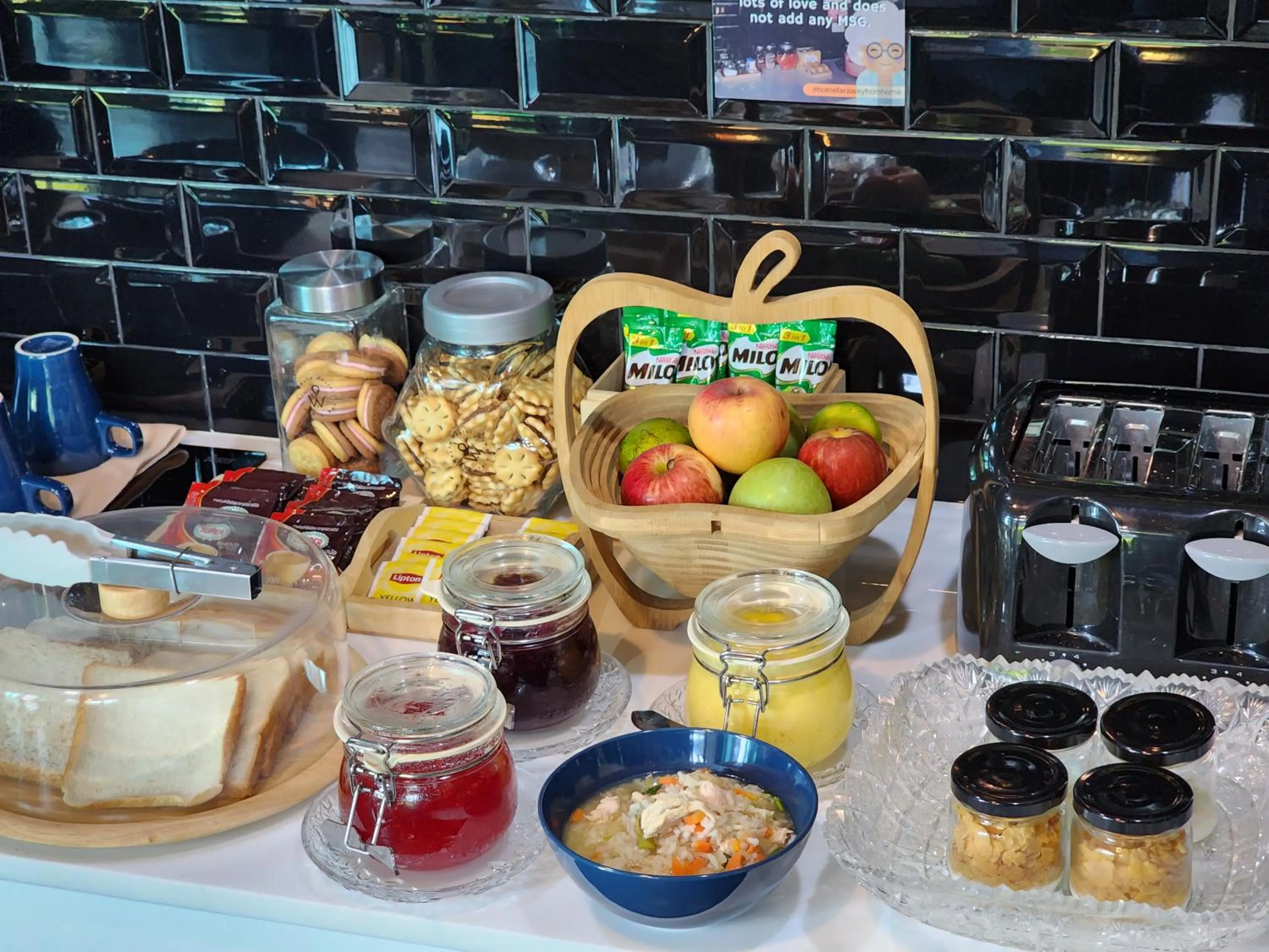 Breakfast in Wayha Hostel Don Mueang Airport