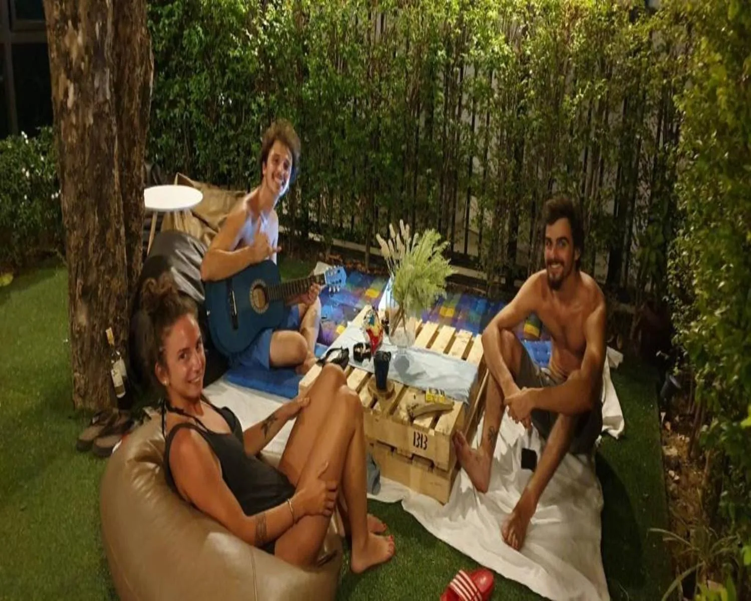 People in Wayha Hostel Don Mueang Airport