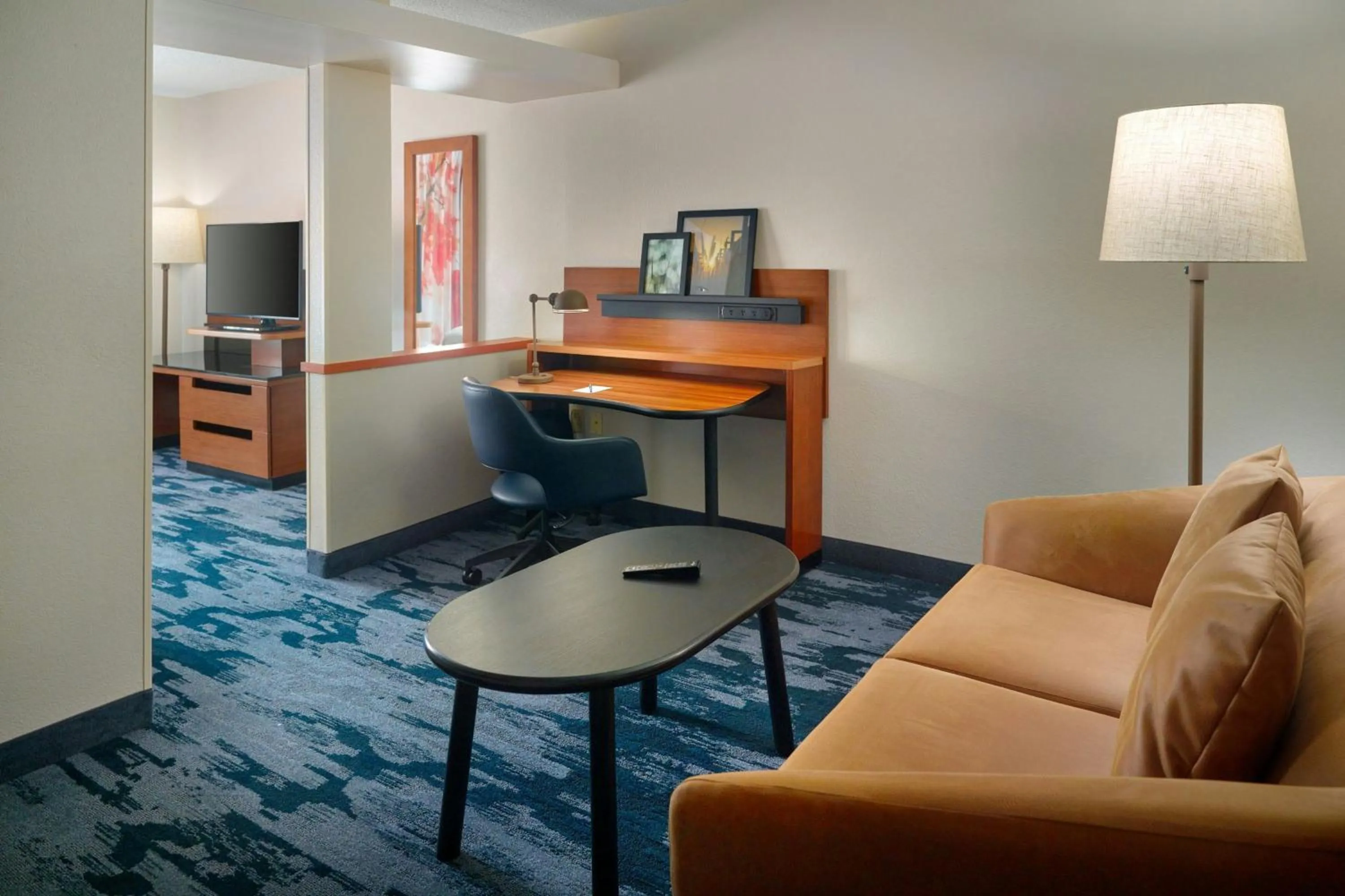 Living room in Fairfield Inn & Suites by Marriott Frederick