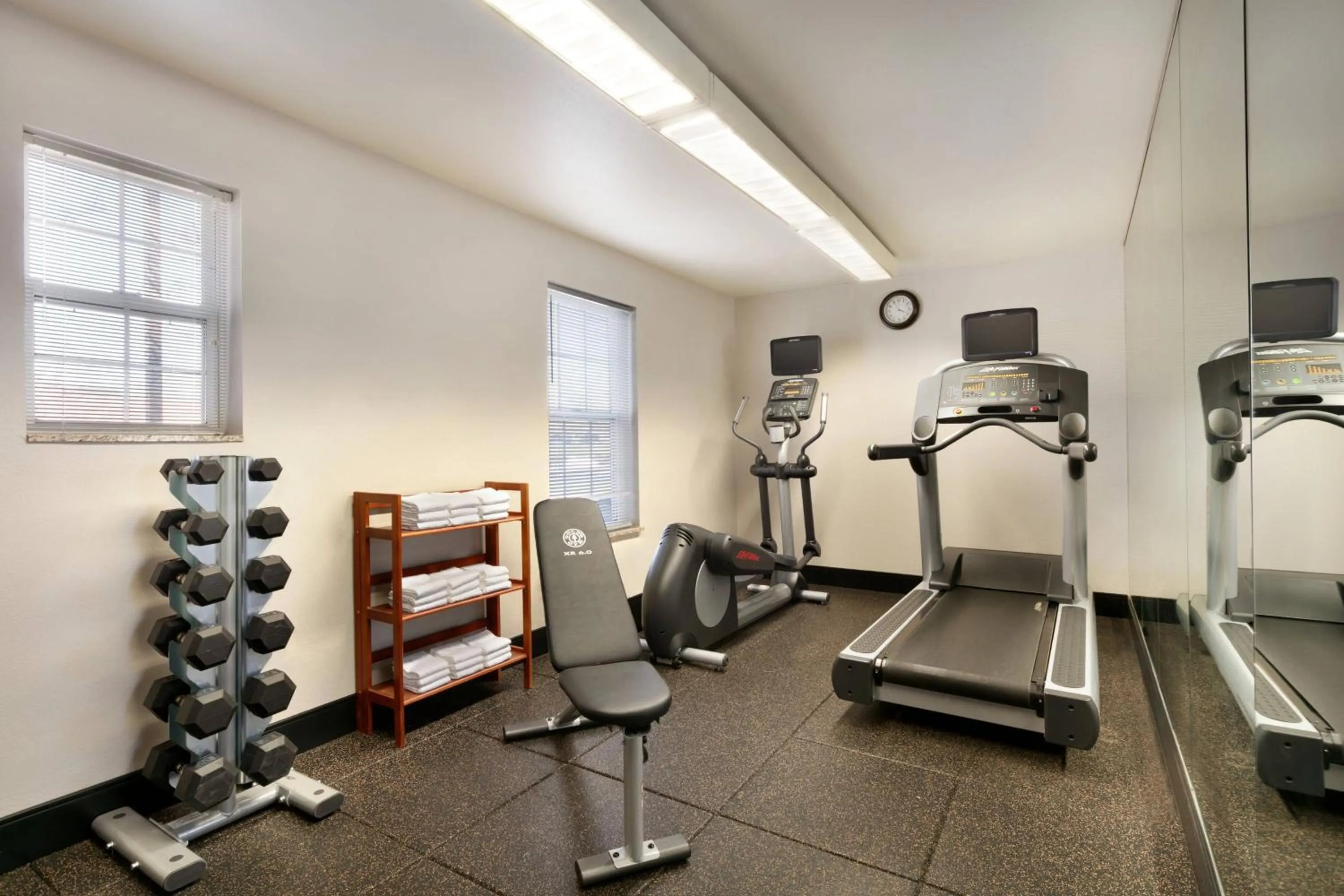 Fitness centre/facilities in TownePlace Suites Gaithersburg