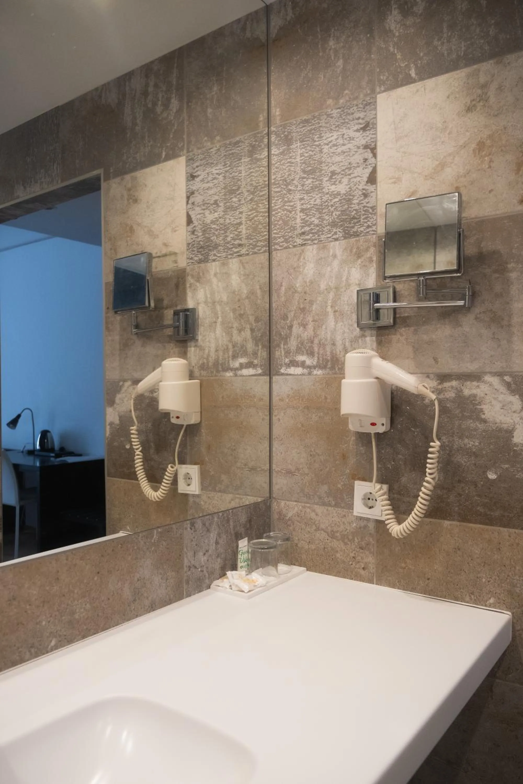 Bathroom in City-Hotel