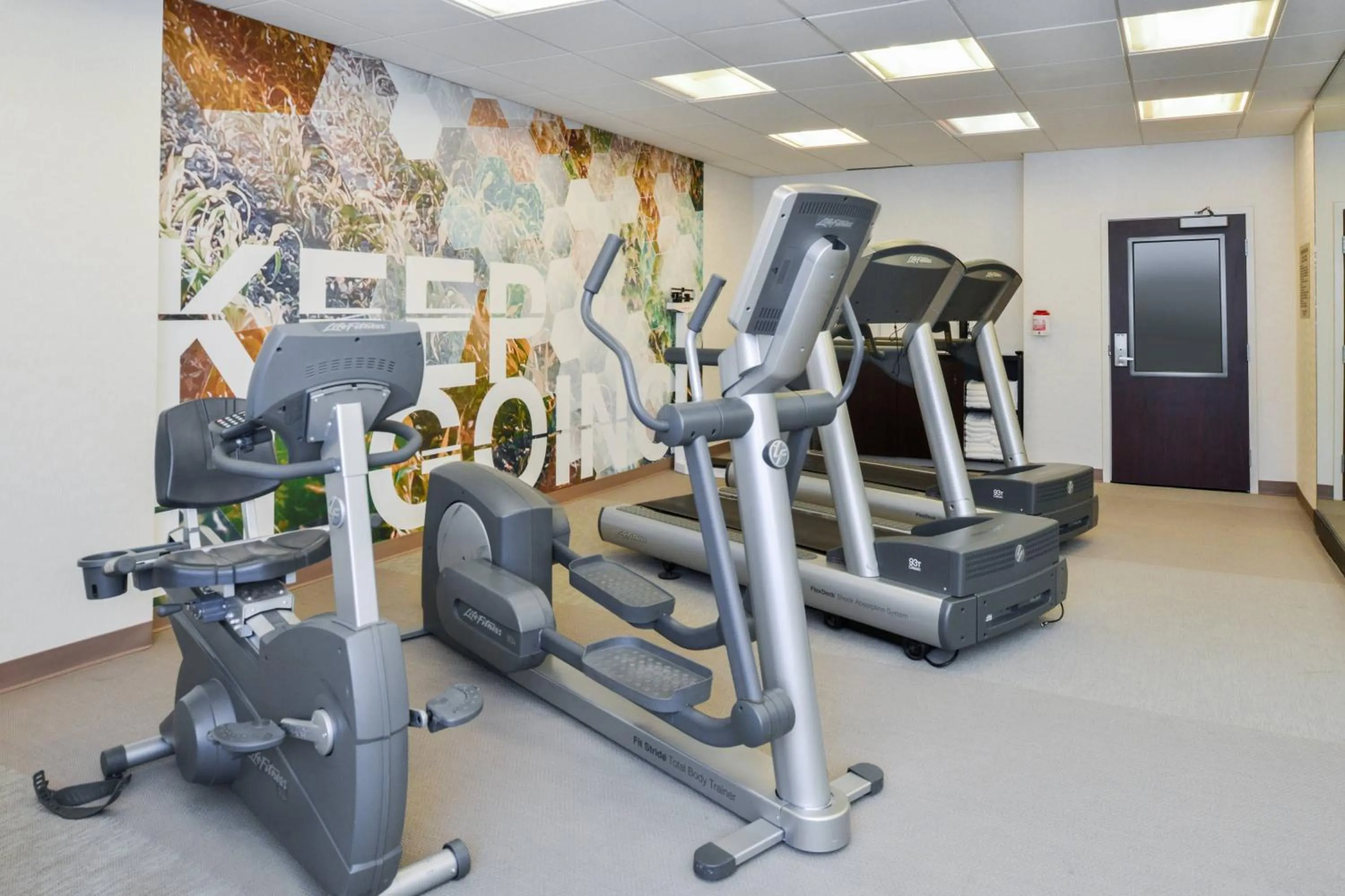 Fitness centre/facilities in SpringHill Suites by Marriott Lancaster Palmdale