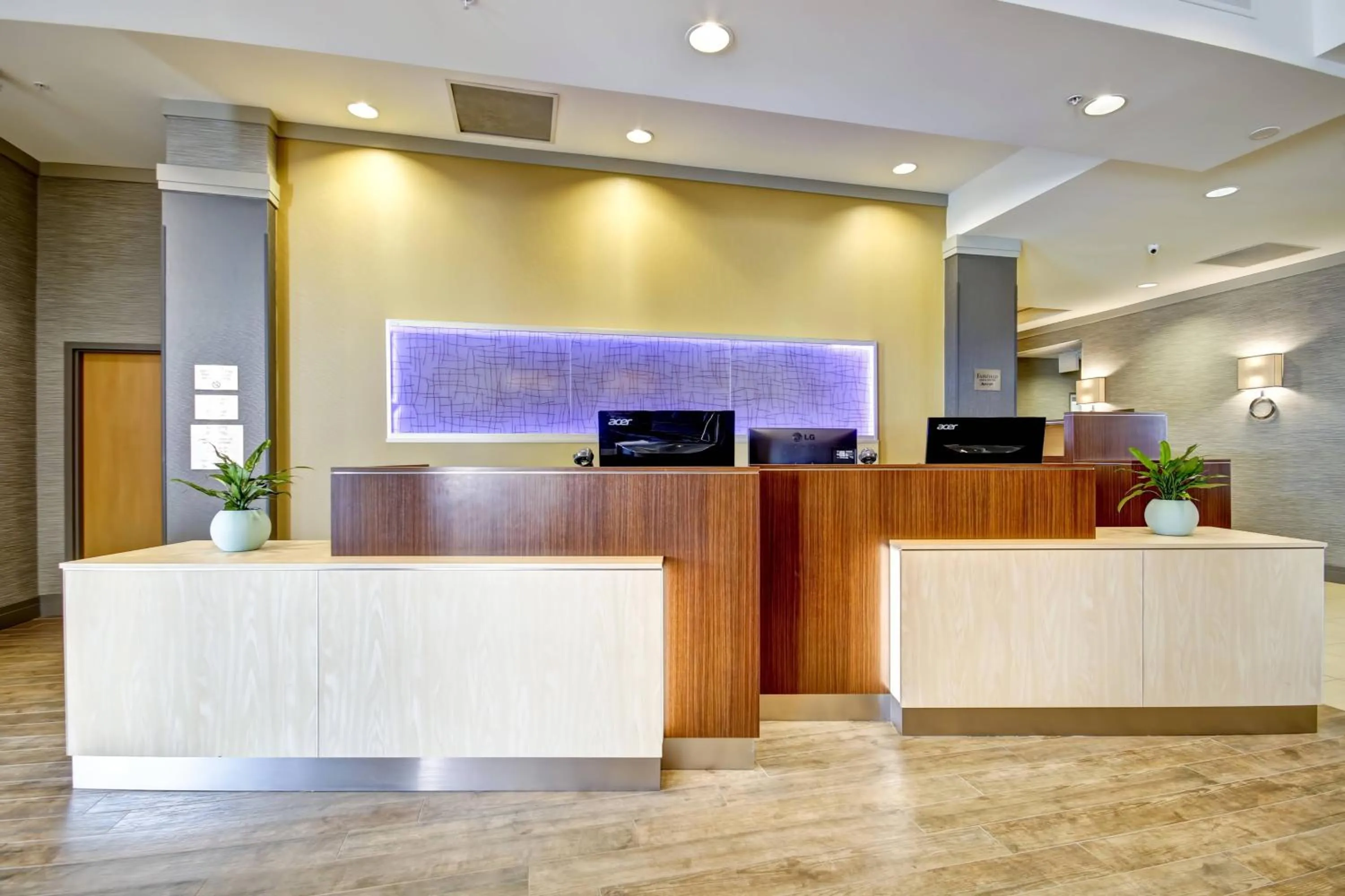 Lobby or reception in Fairfield Inn & Suites by Marriott Guelph