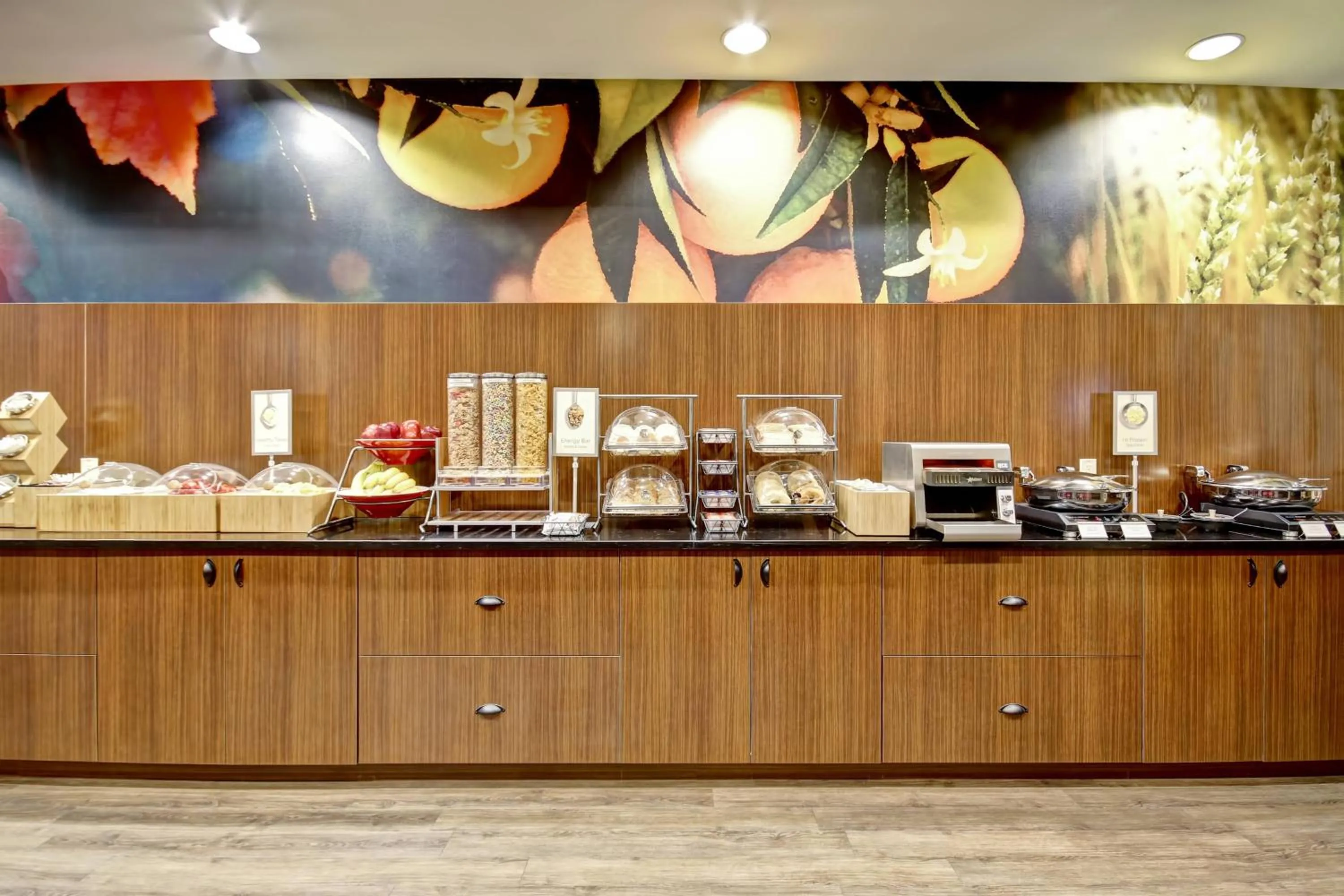 Breakfast in Fairfield Inn & Suites by Marriott Guelph