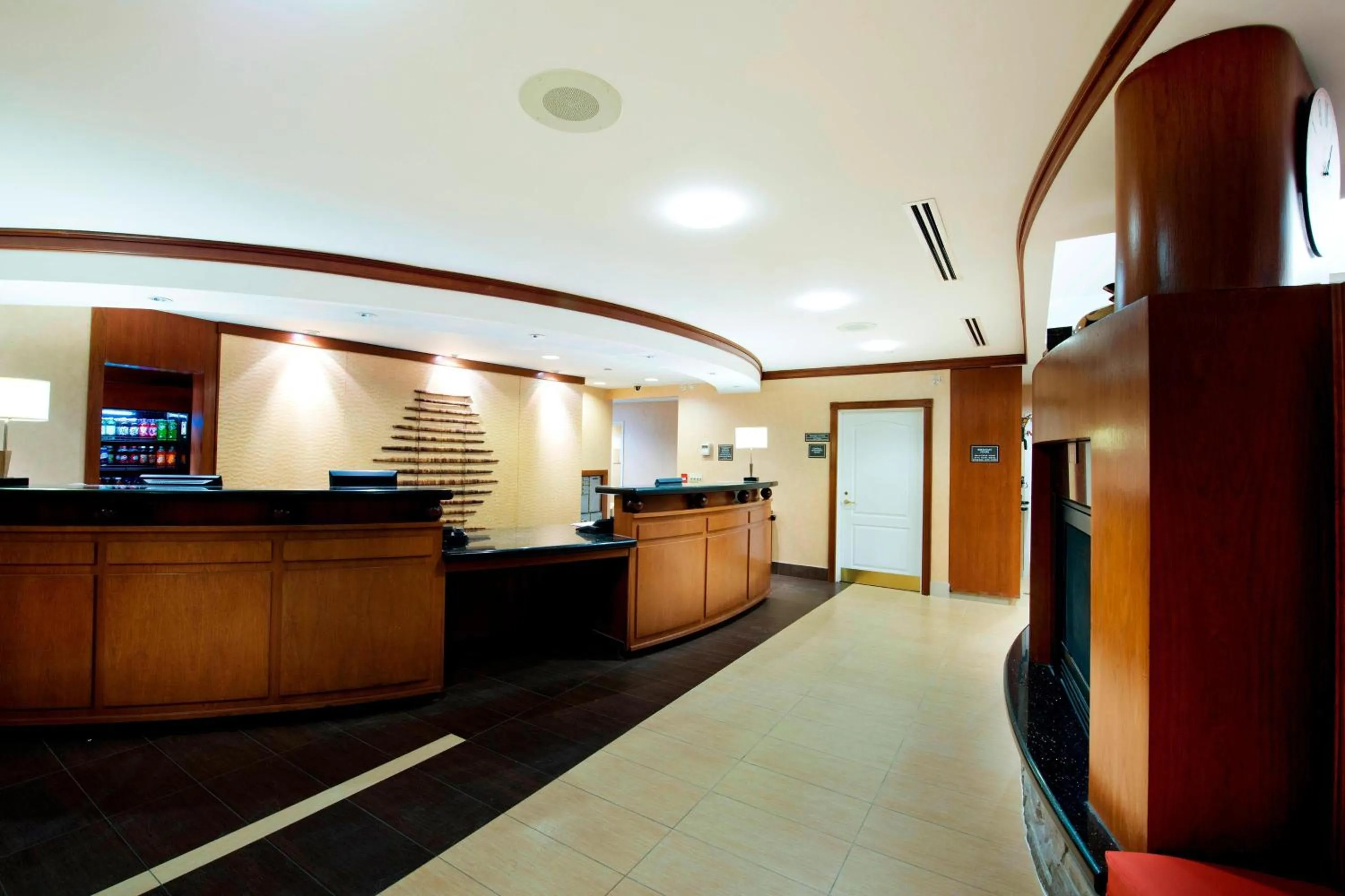 Lobby or reception in Residence Inn by Marriott Mississauga-Airport Corporate Centre West