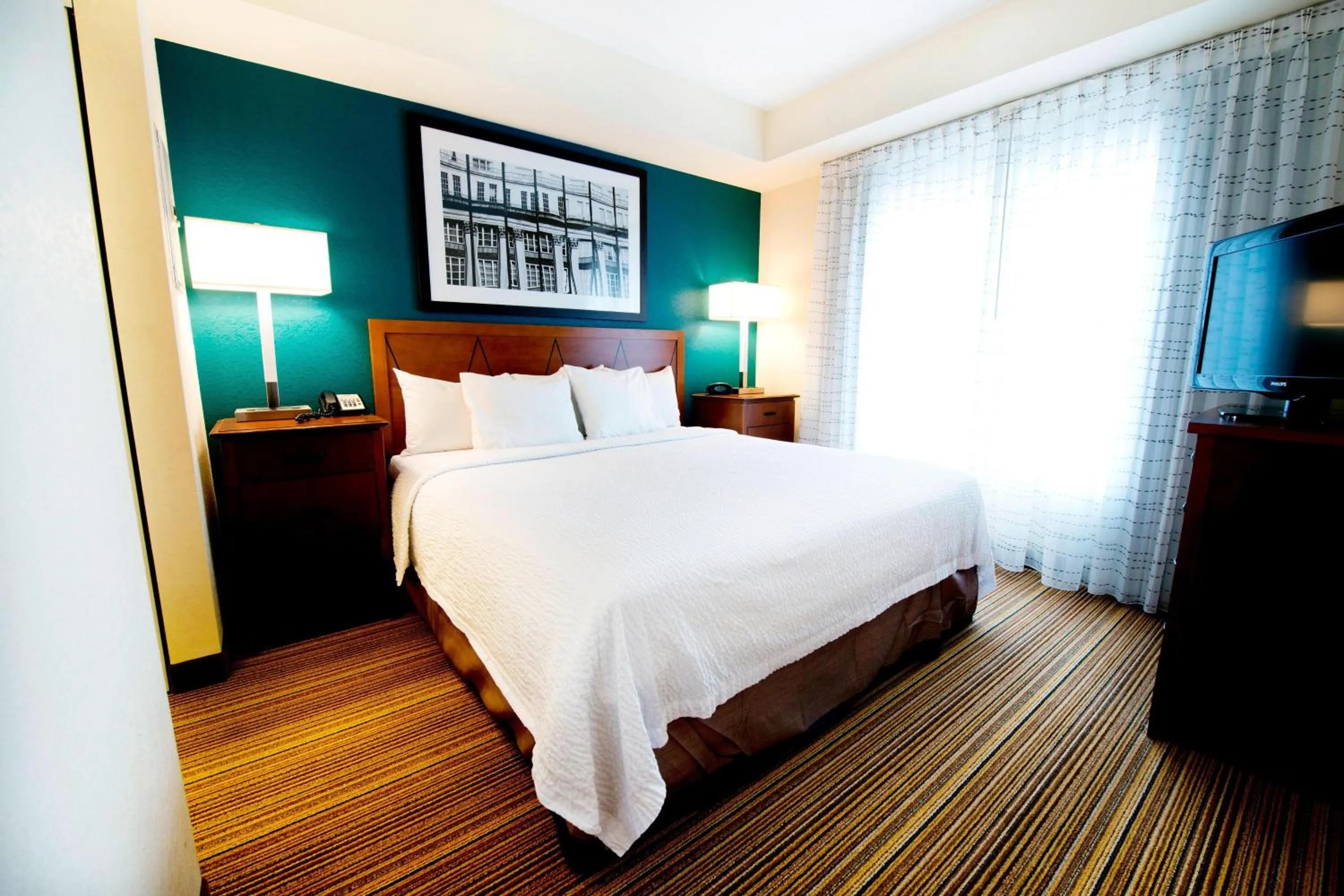 Bedroom, Bed in Residence Inn by Marriott Mississauga-Airport Corporate Centre West