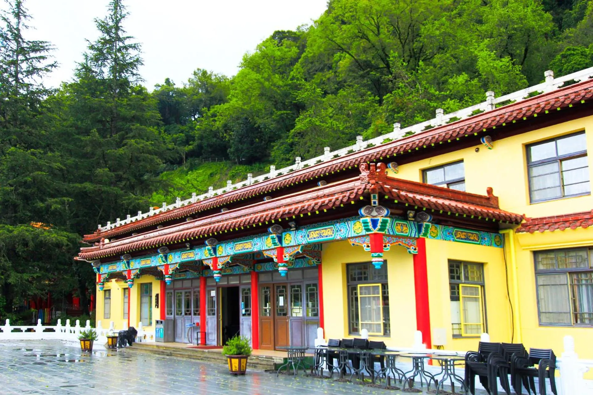 Property building in Lishan Guest House