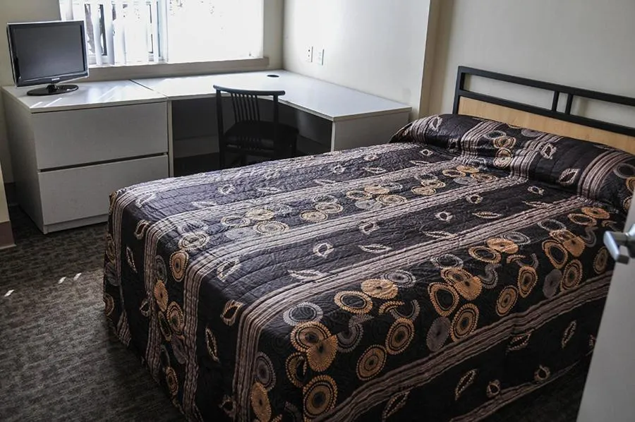 Bed in Residence & Conference Centre - Kitchener-Waterloo