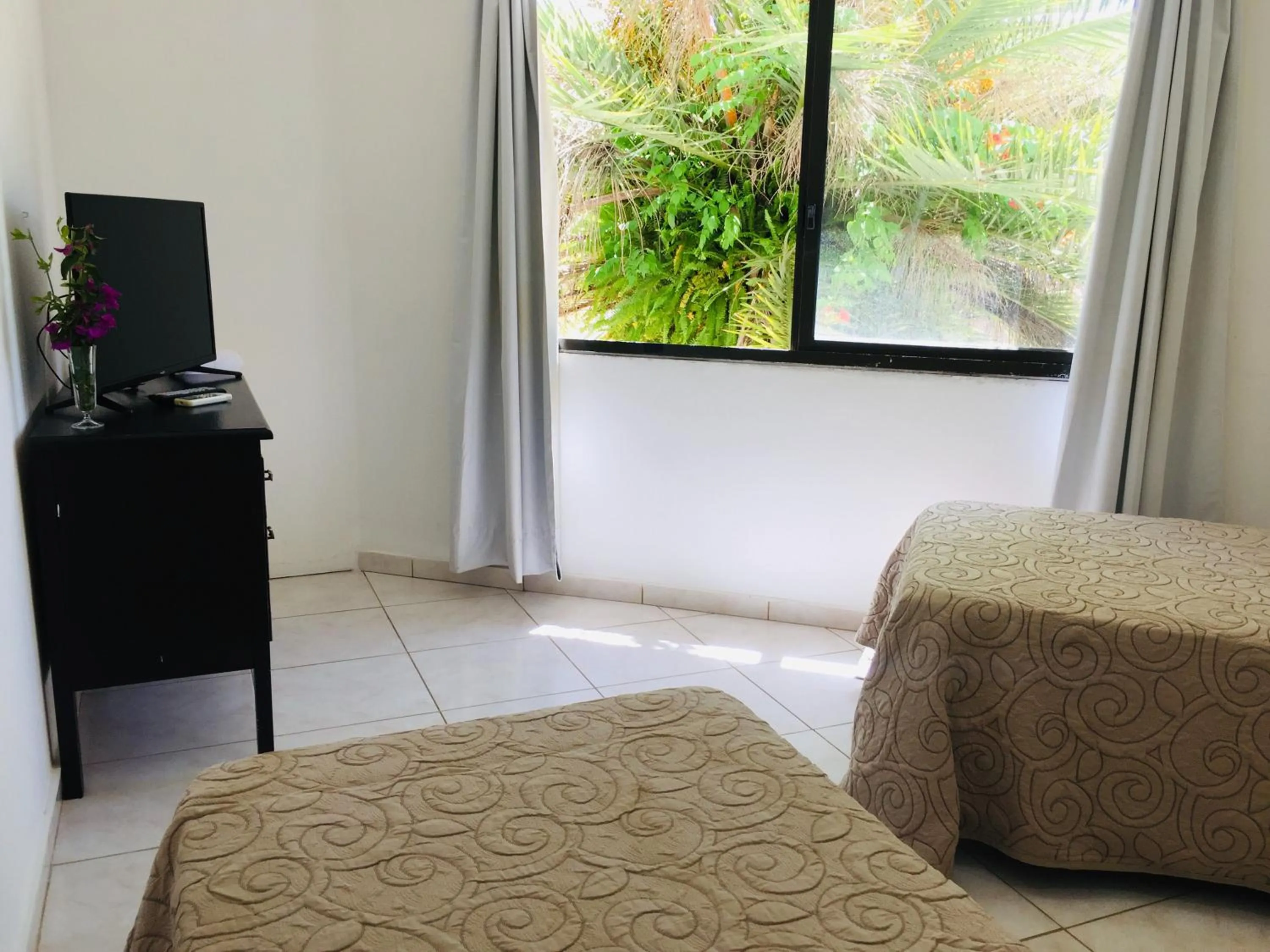 Bed in San Remo Punta Hotel