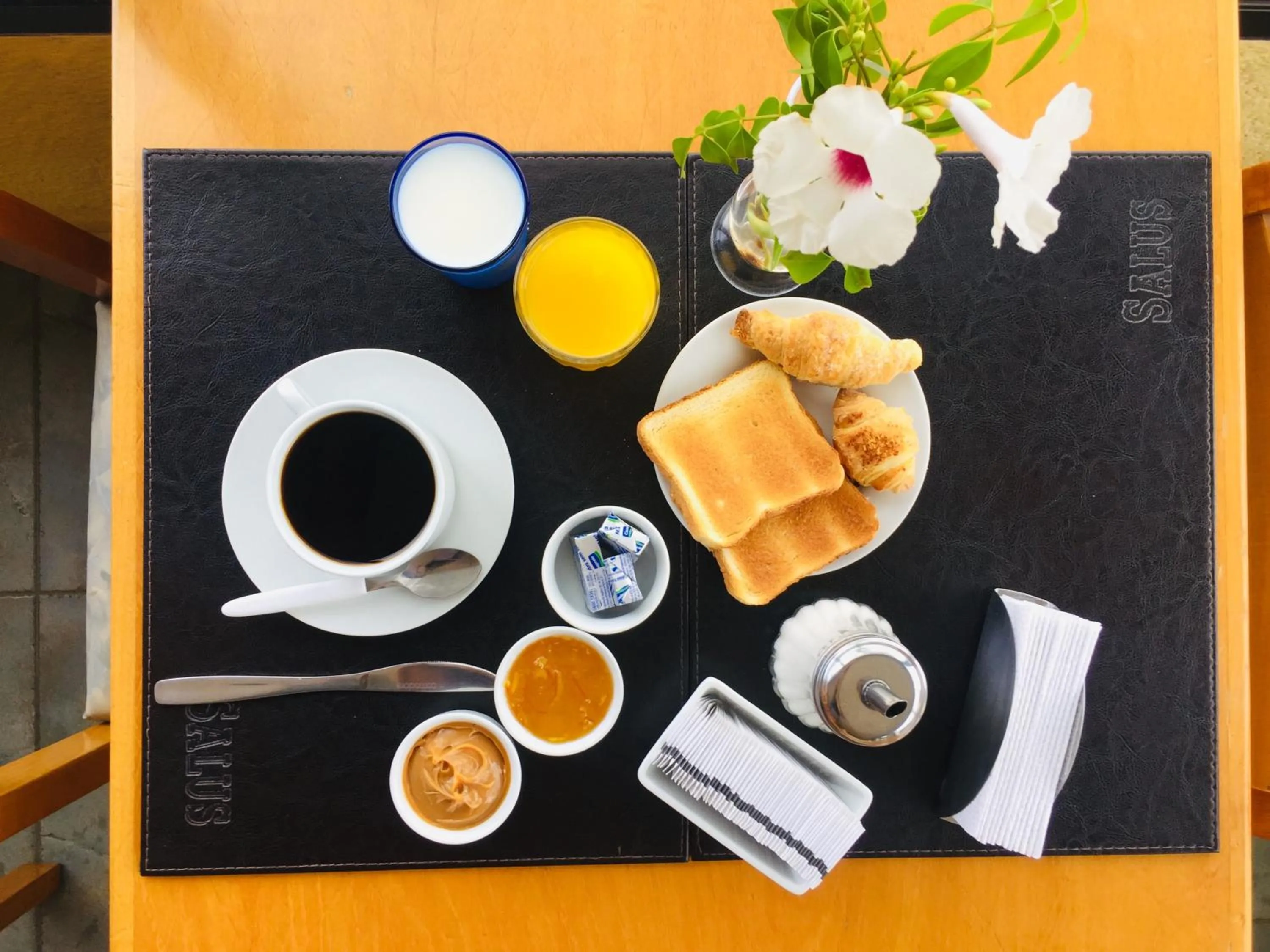 Breakfast in San Remo Terrazas Hotel