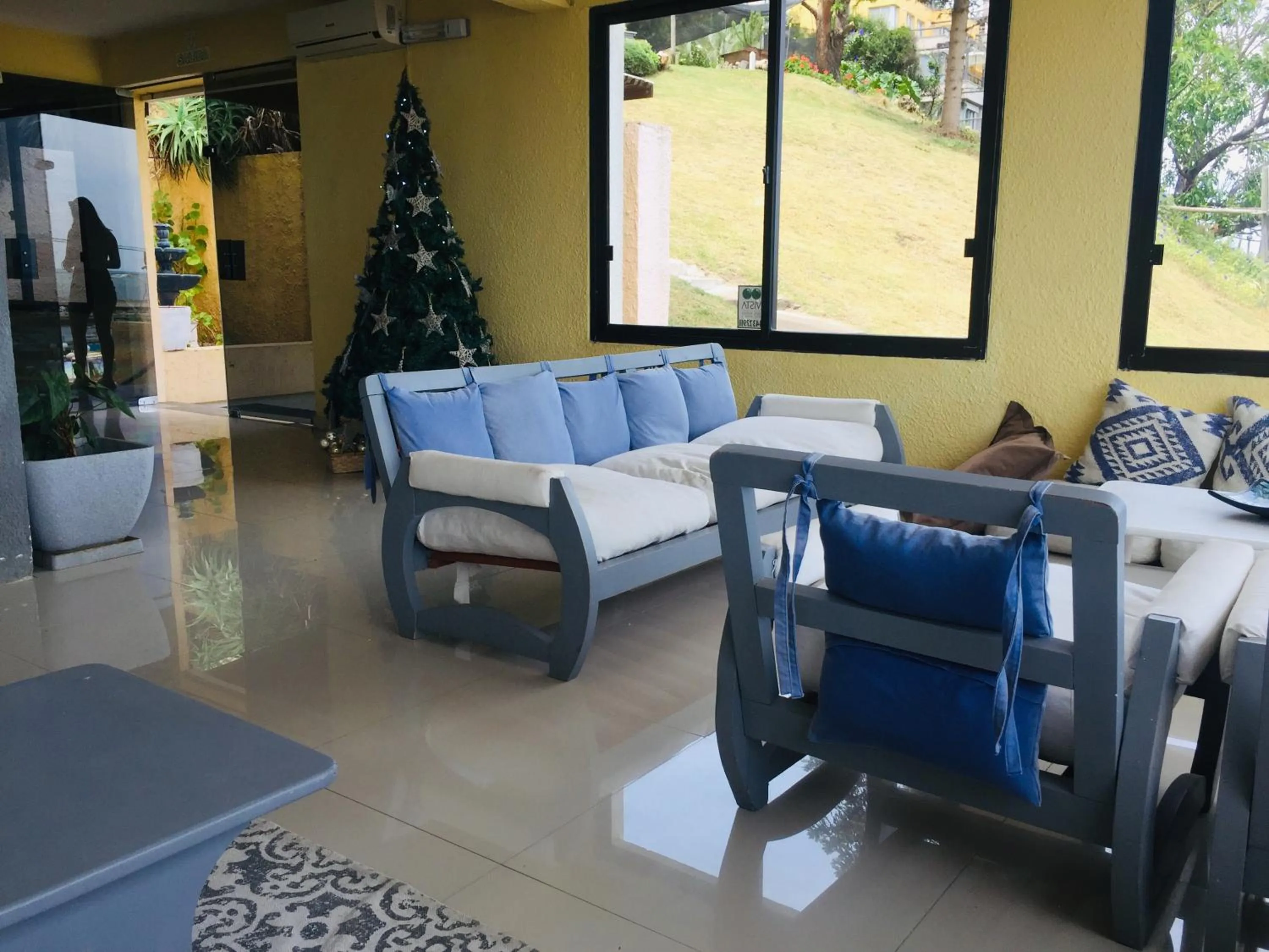 Living room in San Remo Terrazas Hotel