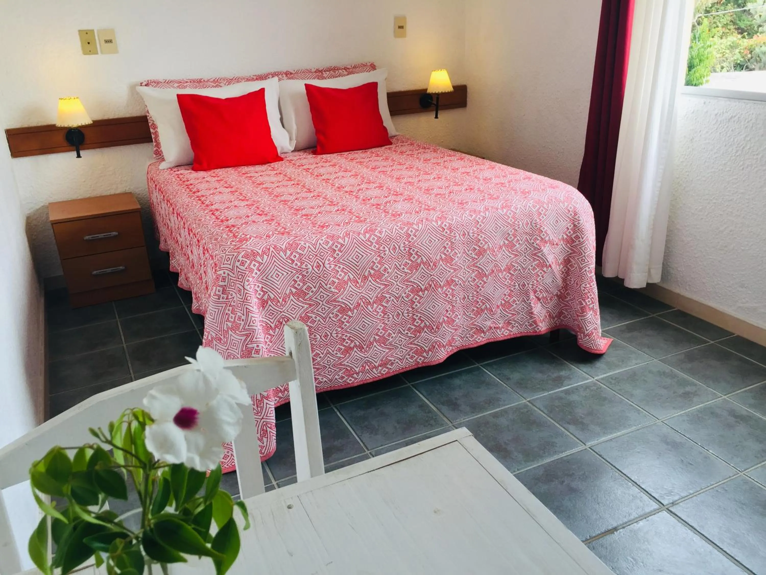 Photo of the whole room, Bed in San Remo Terrazas Hotel