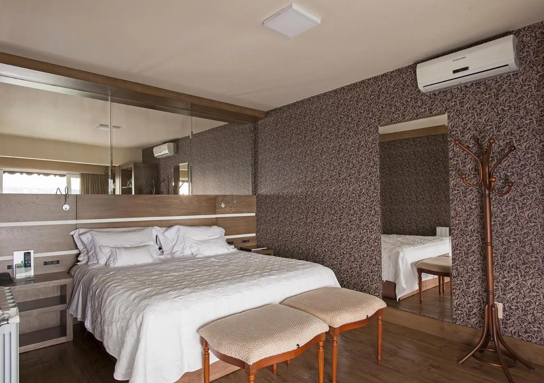 Bedroom, Bed in Villa Bella Hotel & SPA Gramado