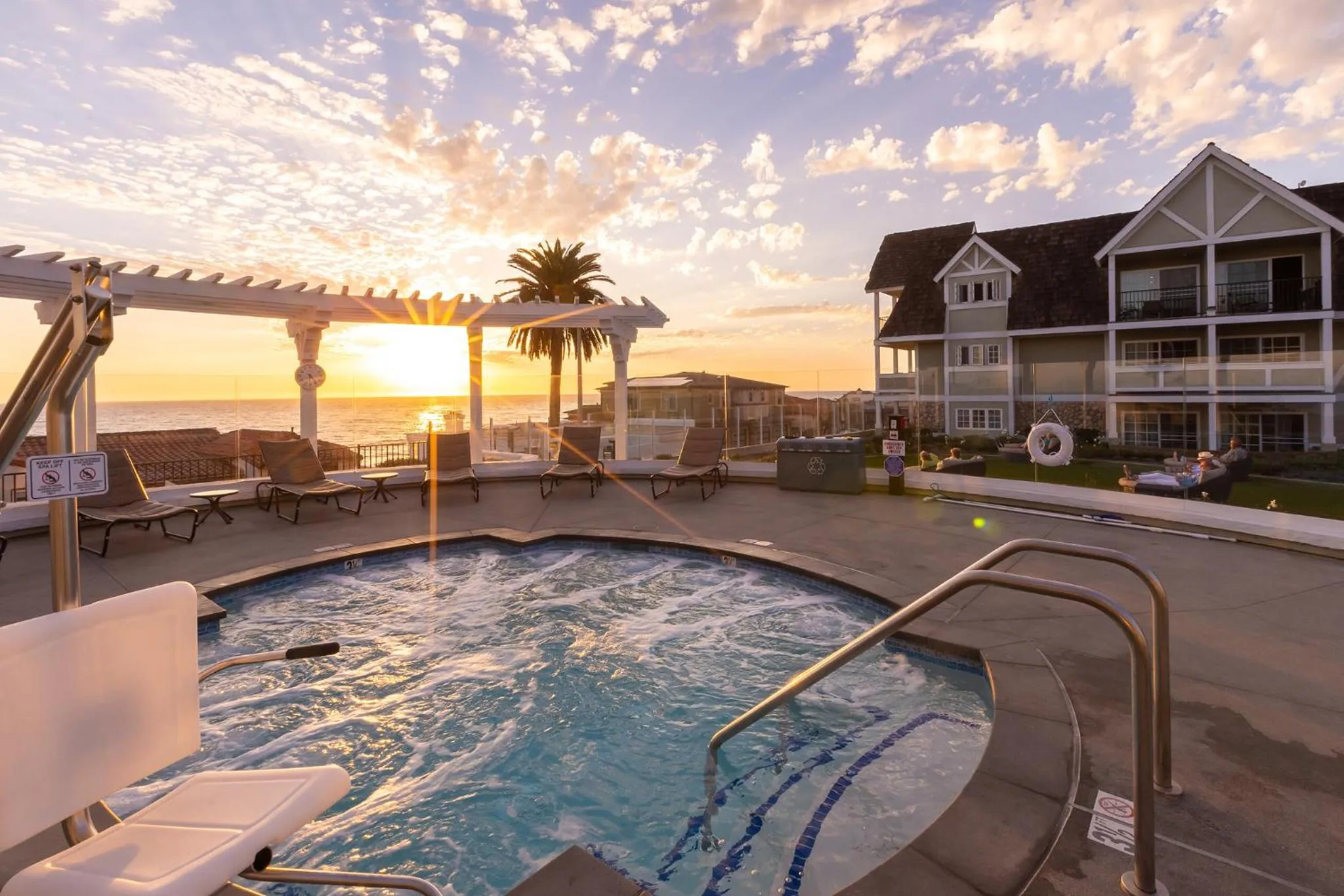 Sunset in Carlsbad Inn Beach Resort