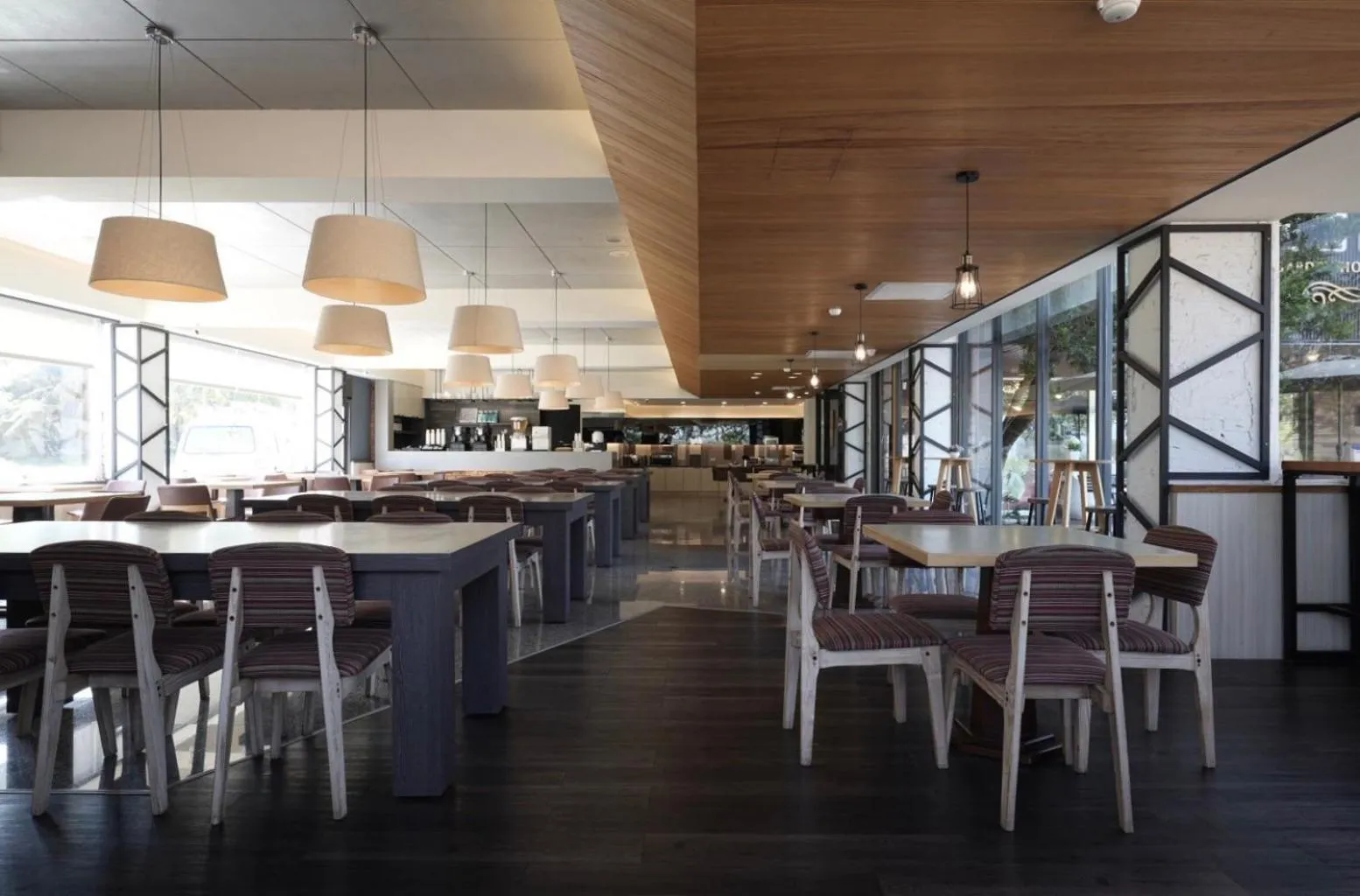 Restaurant/places to eat in Haifu Garden Hotel