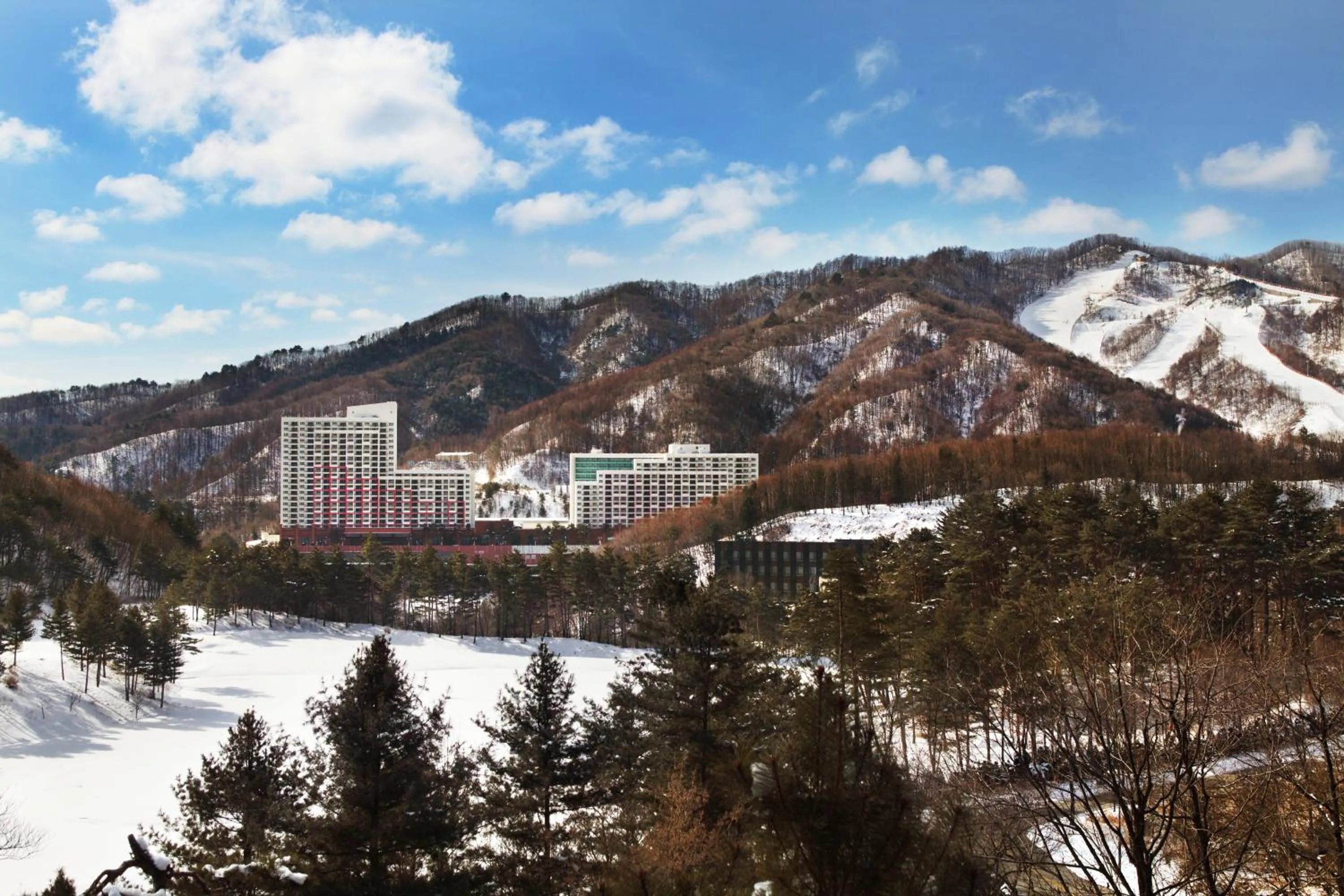 Facade/entrance in Hanwha Resort Pyeongchang