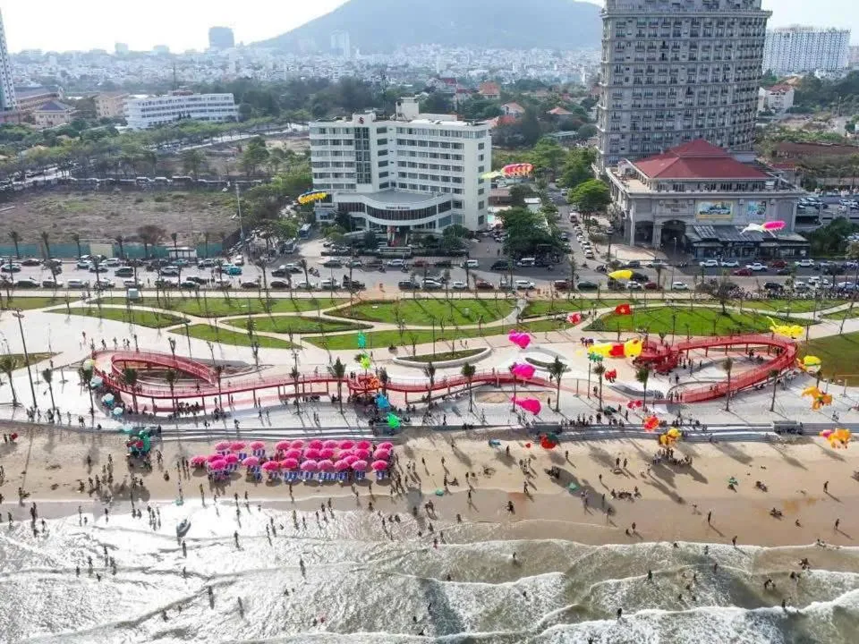 Property building in Sammy Hotel