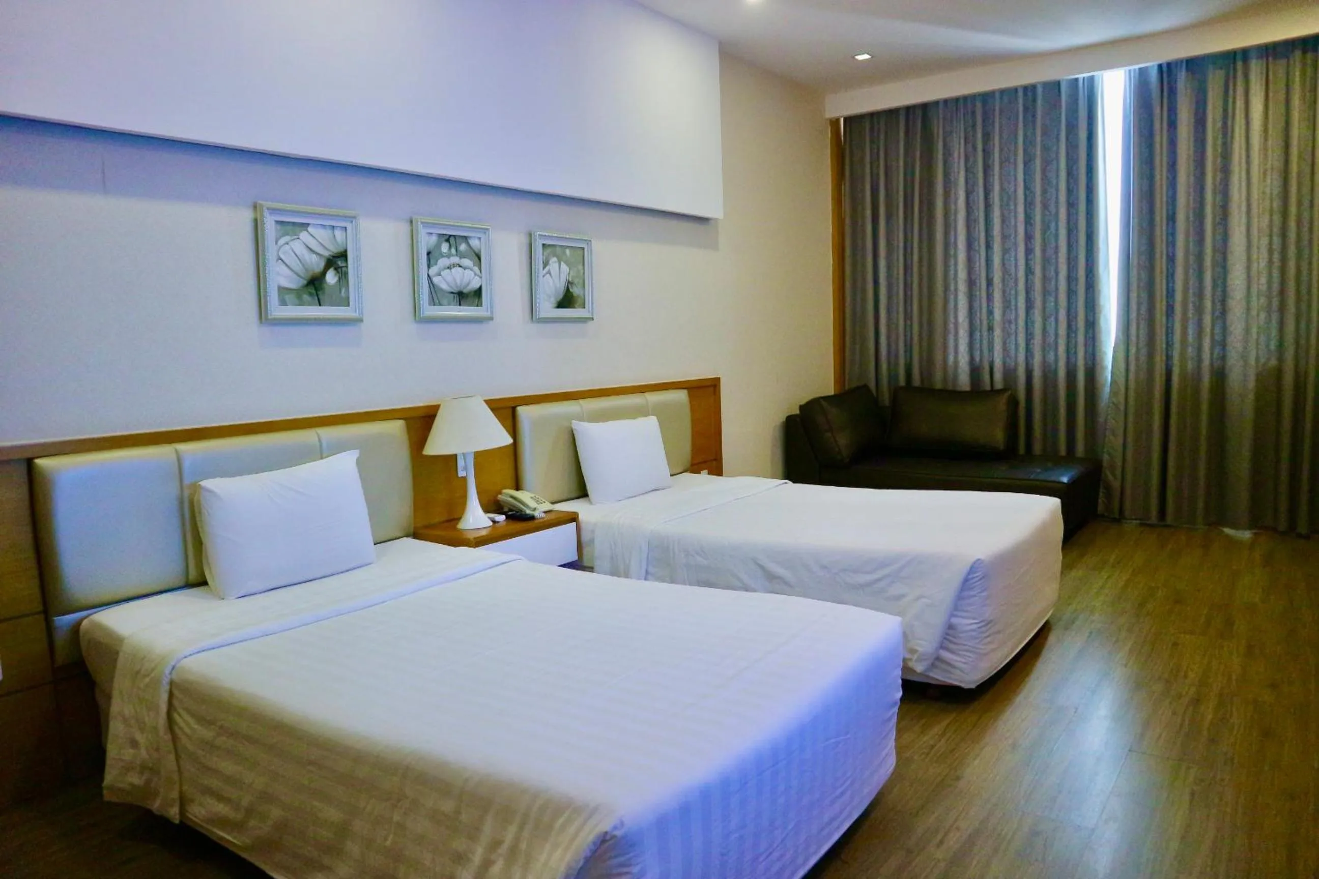Superior Twin Room with Sea View in Sammy Hotel