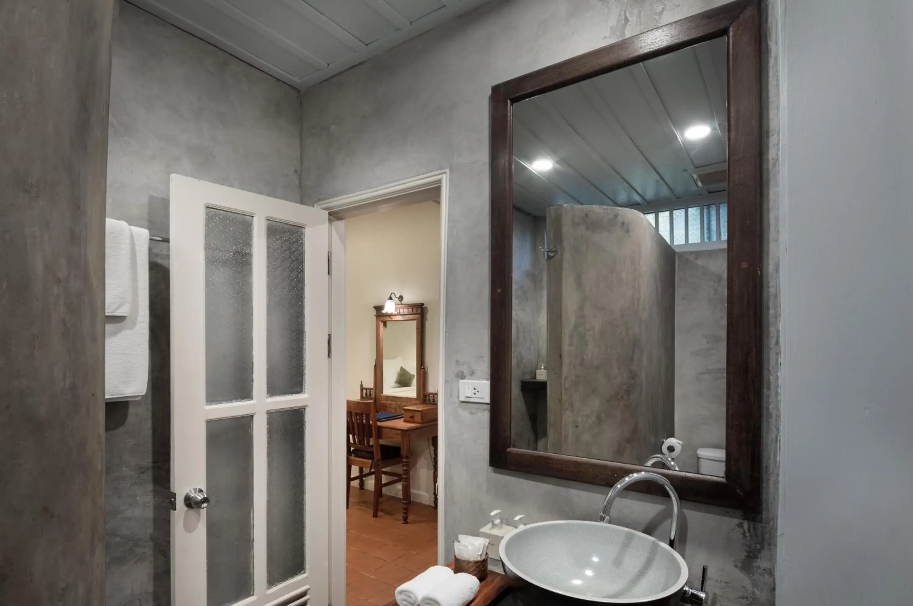 Classic Double or Twin Room in Maison Dalabua Classic Double or Twin Room in Maison Dalabua