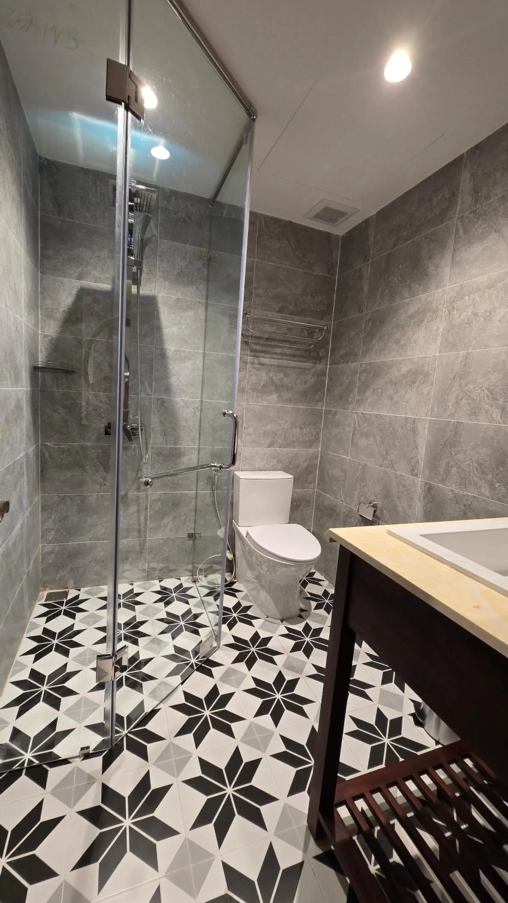 Bathroom in Champa Palace Hotel