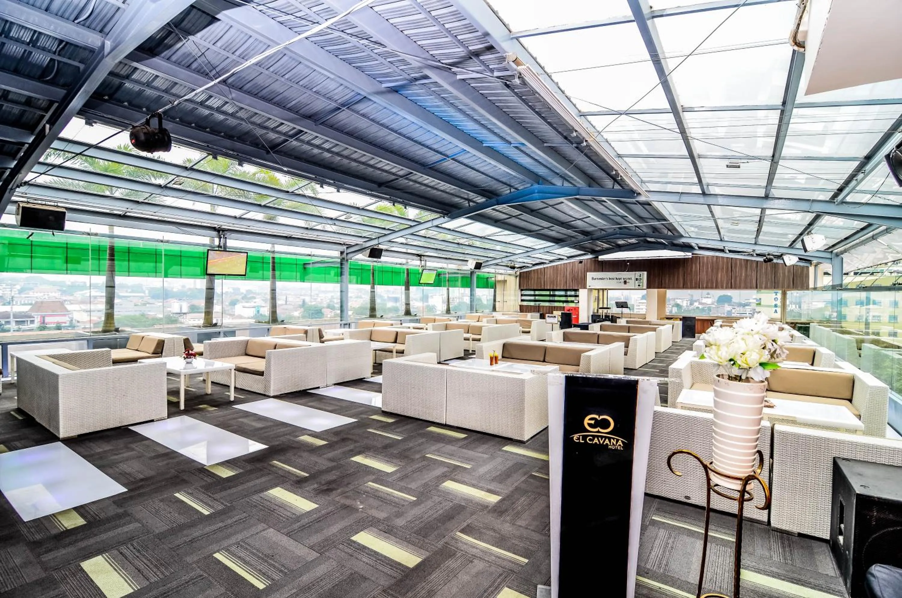 Restaurant/places to eat in El Cavana Bandung