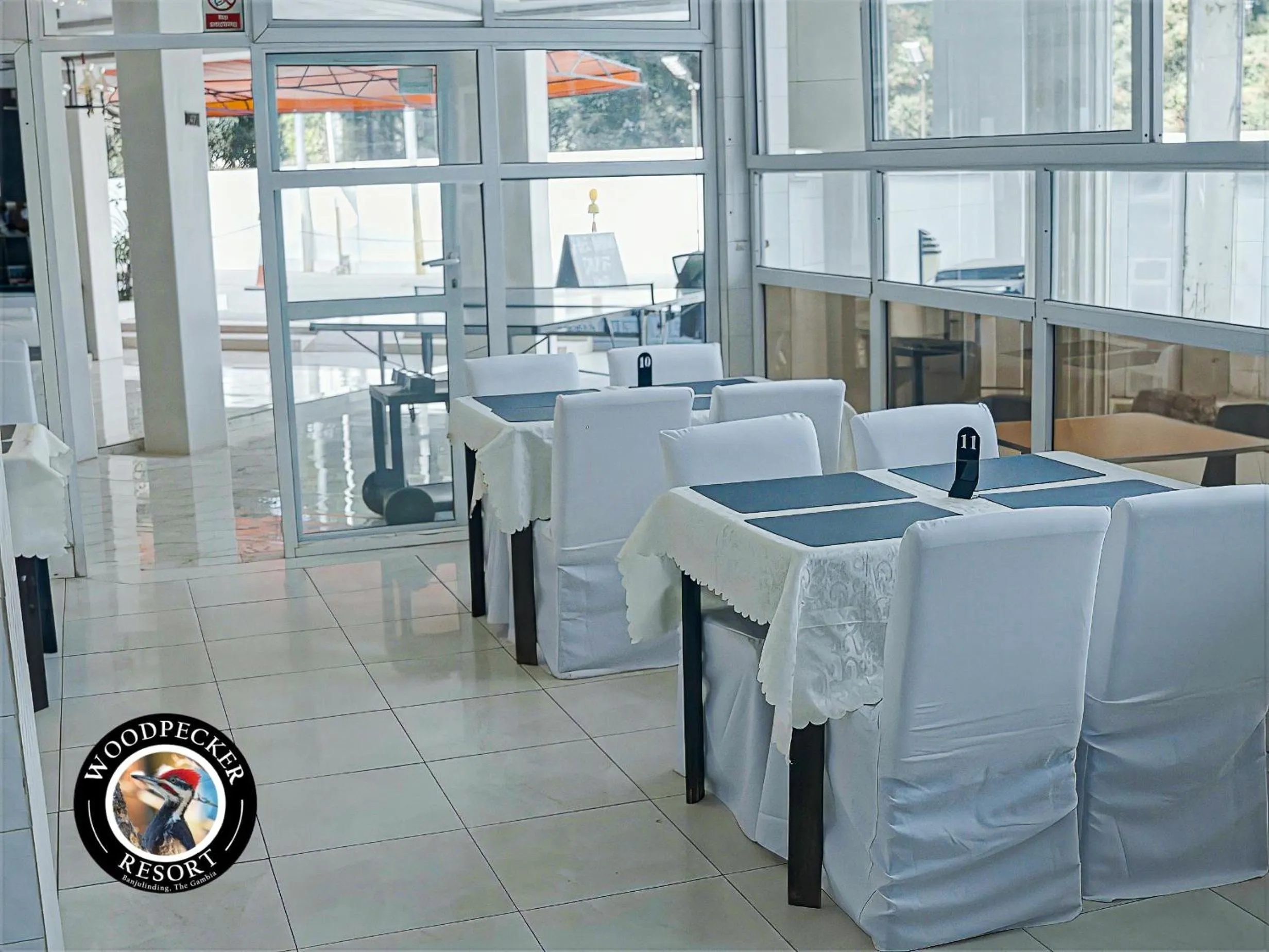 Restaurant/places to eat in Woodpecker Resort Hotel