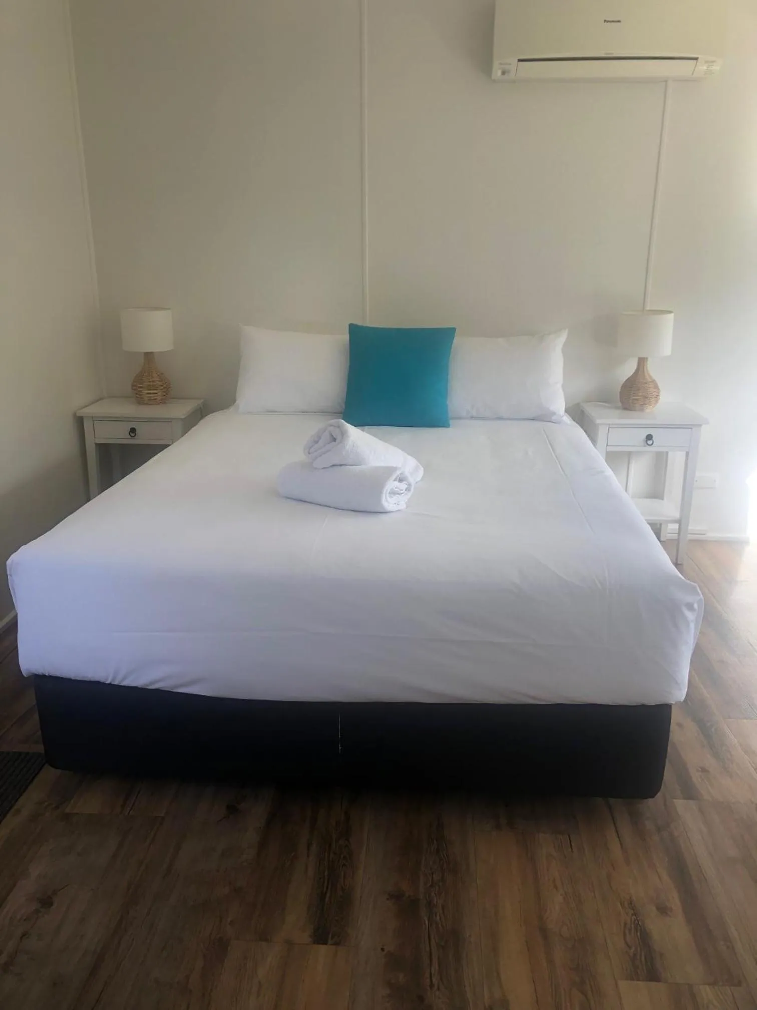 Bedroom, Bed in NRMA Port Arthur Holiday Park