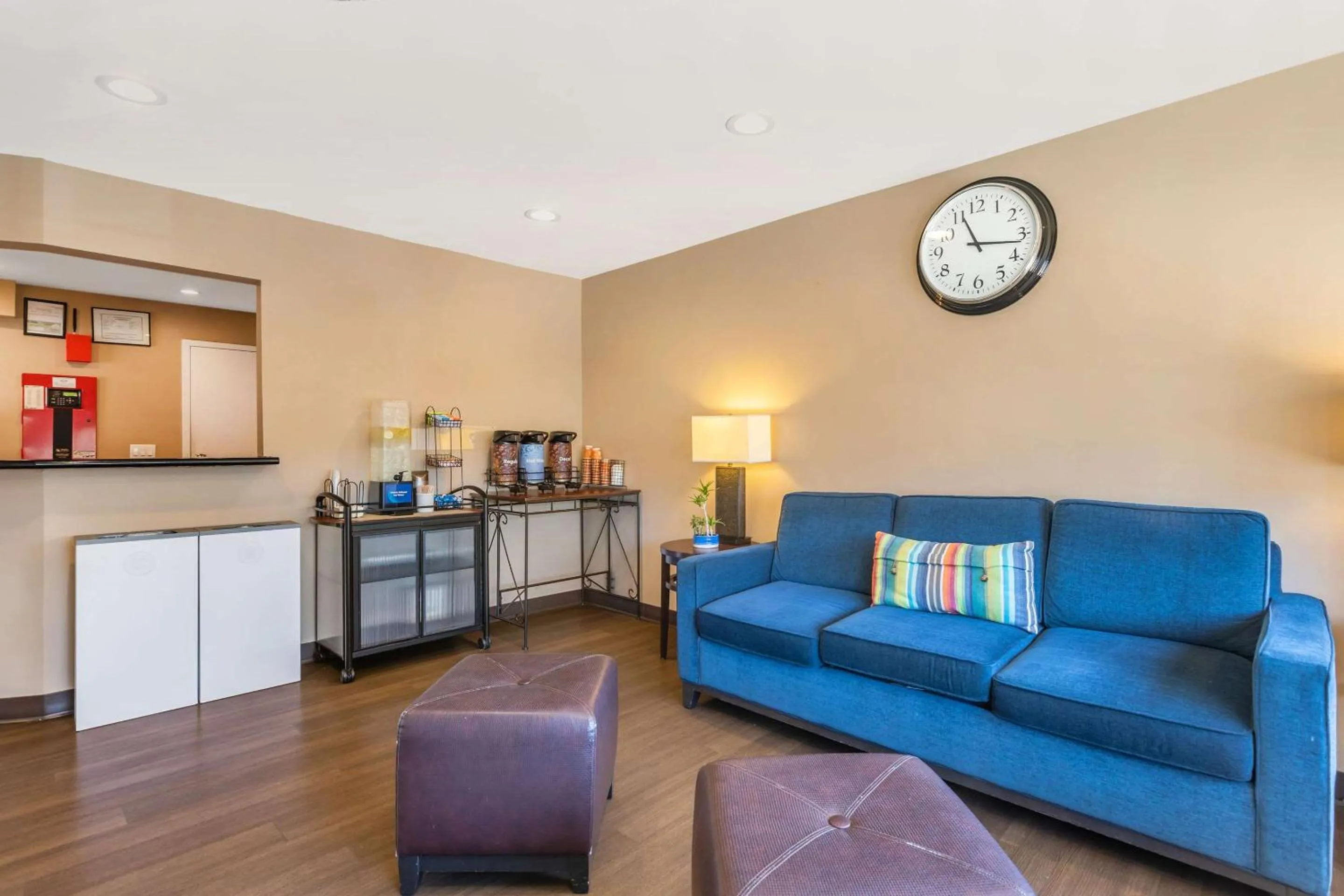 Lobby or reception in Comfort Inn Monterey Park - Los Angeles