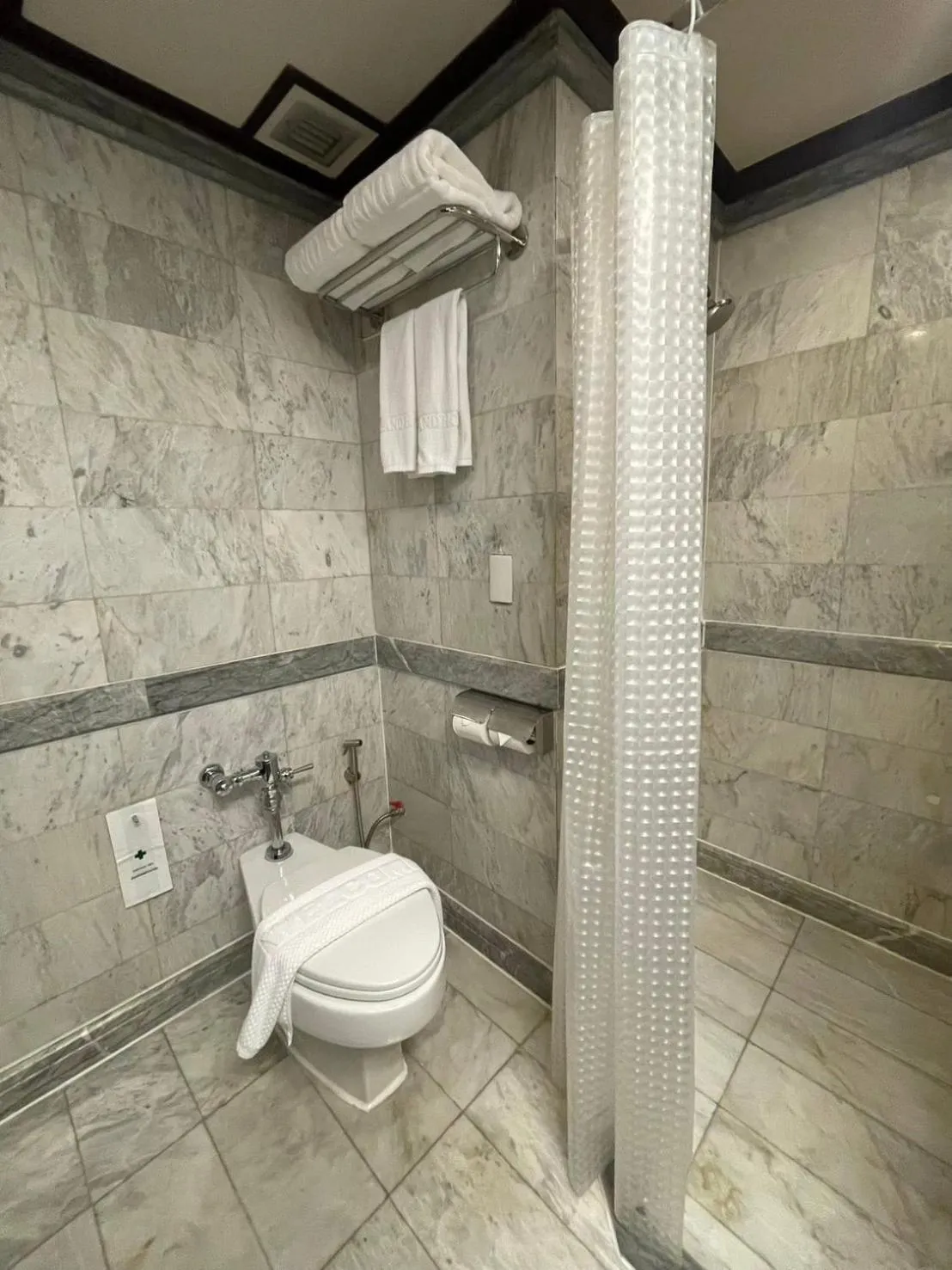 Topland Hotel & Convention Centre