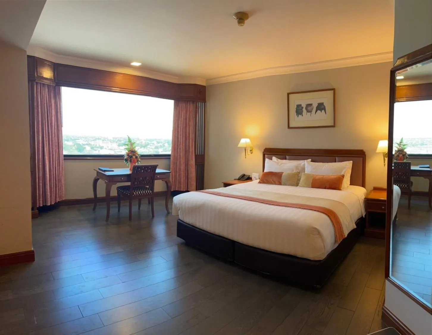 Bed in Topland Hotel & Convention Centre