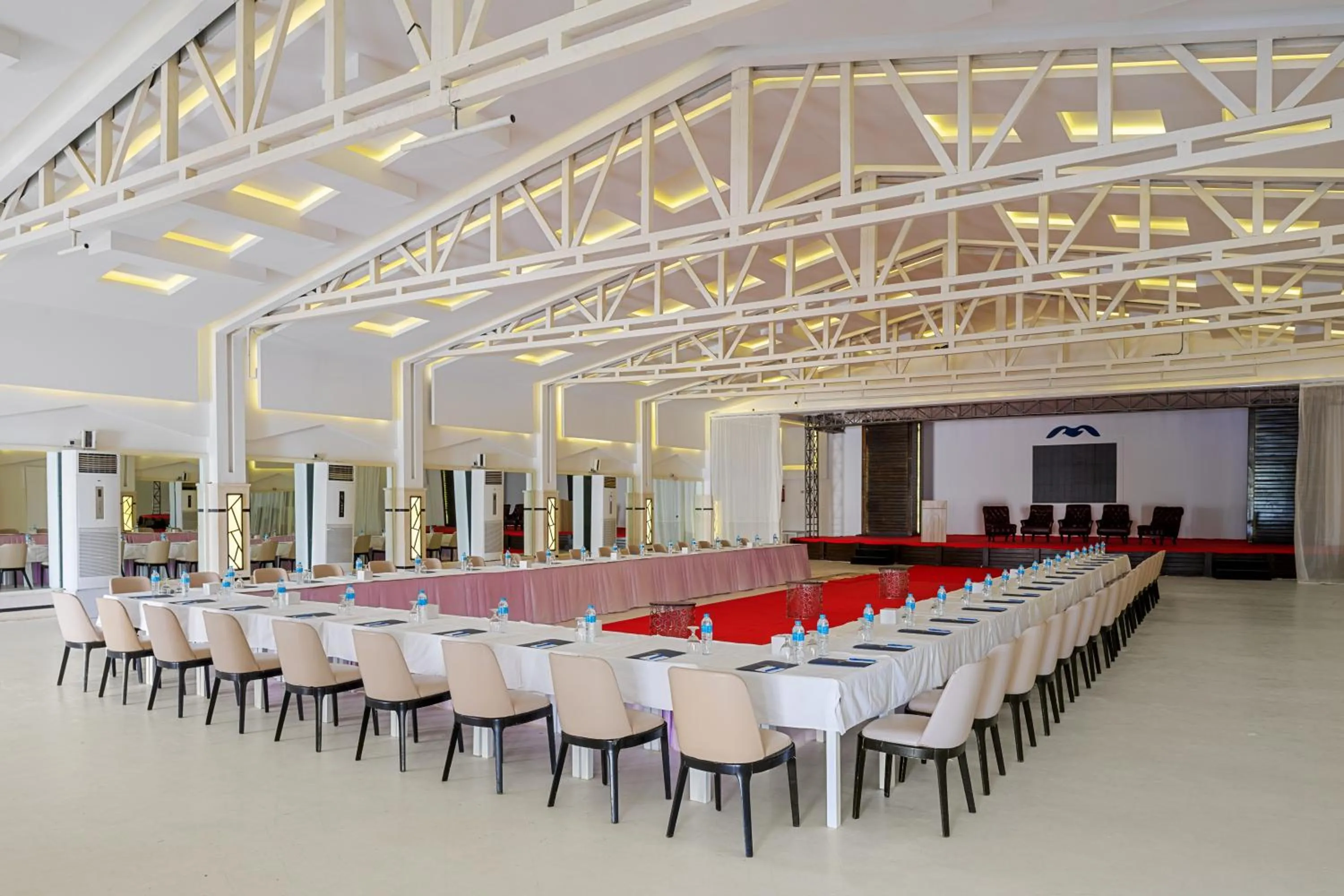 Meeting/conference room in Pickalbatros Aqua Vista Resort - Hurghada