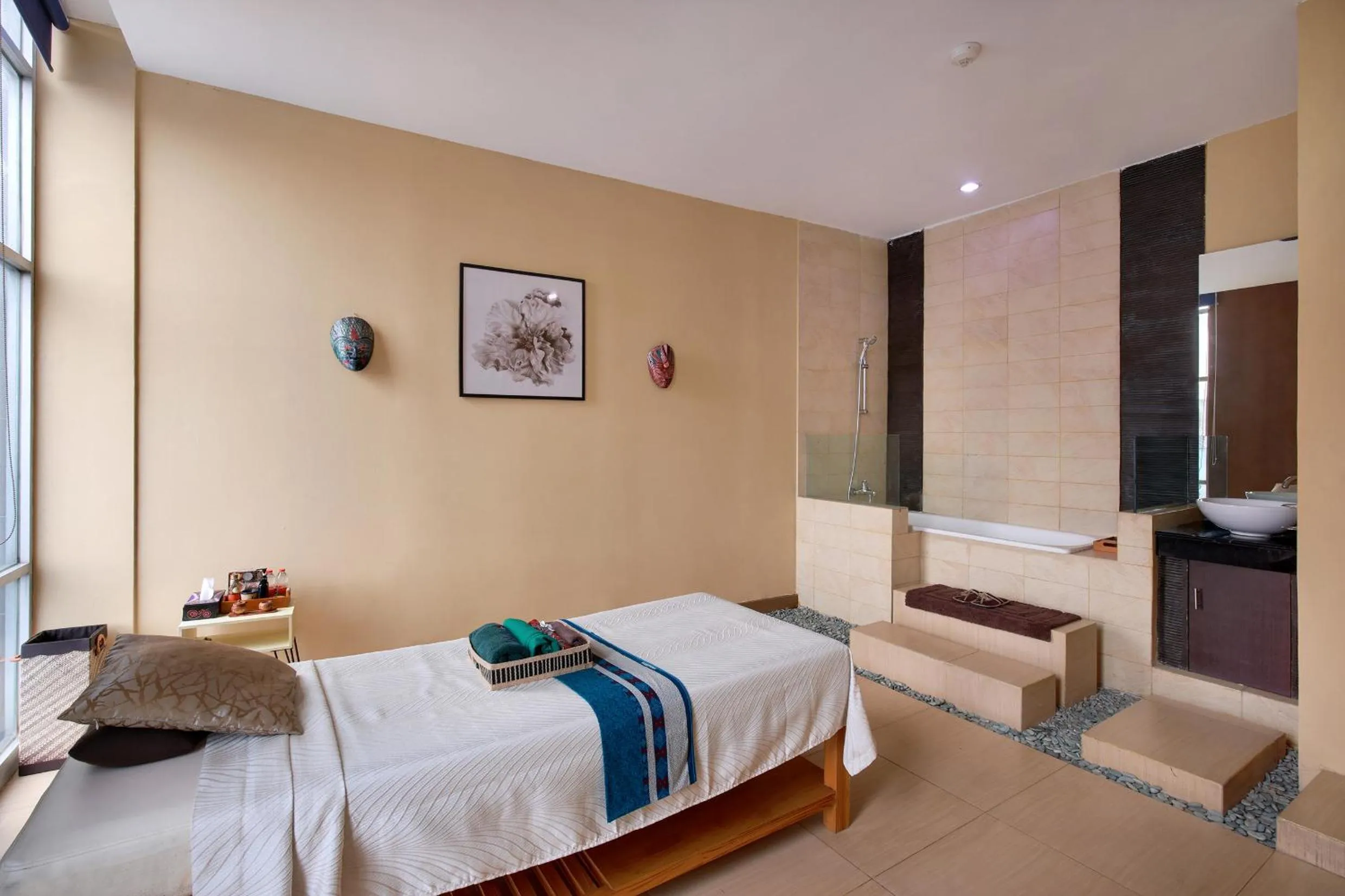 Spa and wellness centre/facilities, Bed in Lumire Hotel & Convention Centre