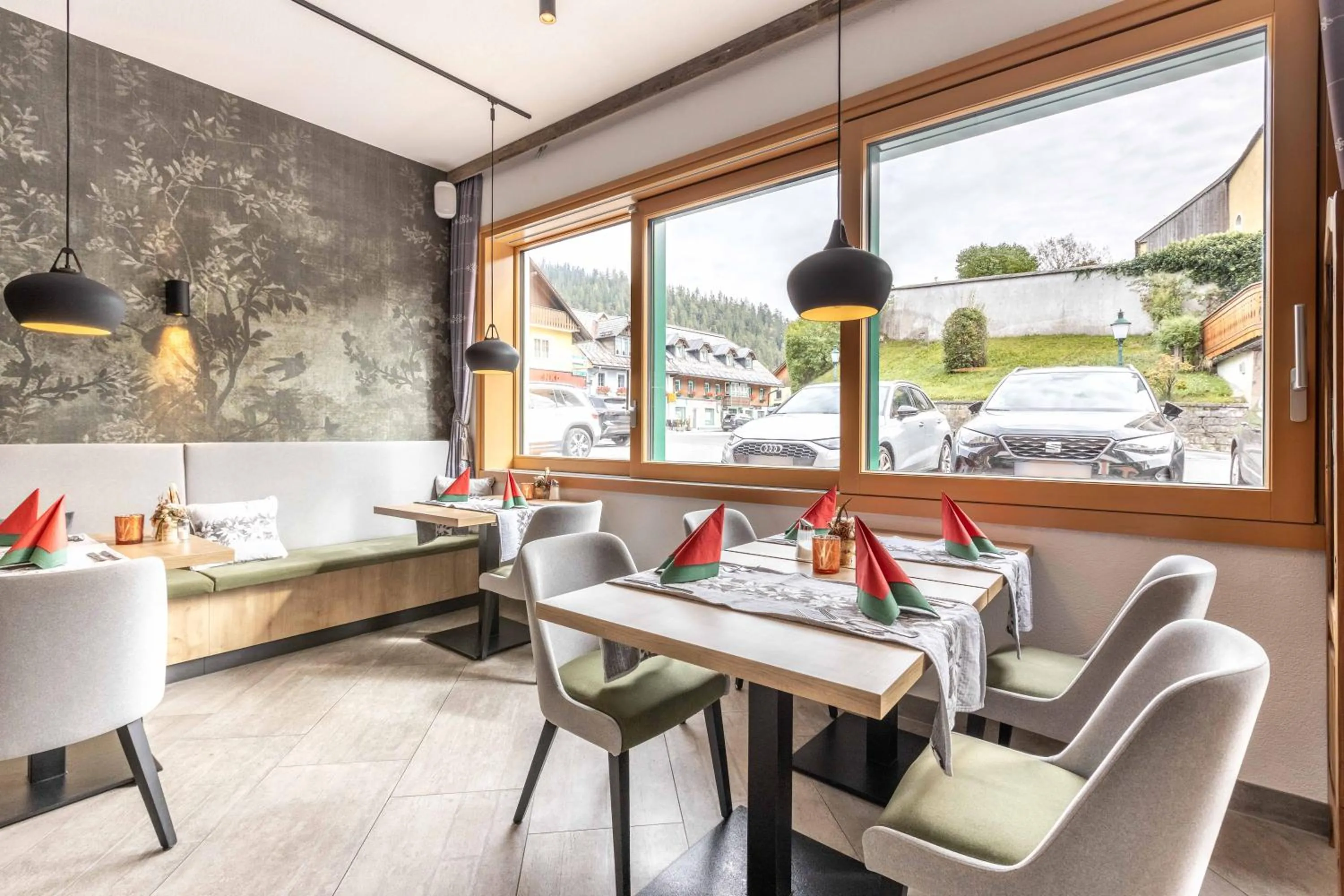 Hotel Post by keyone