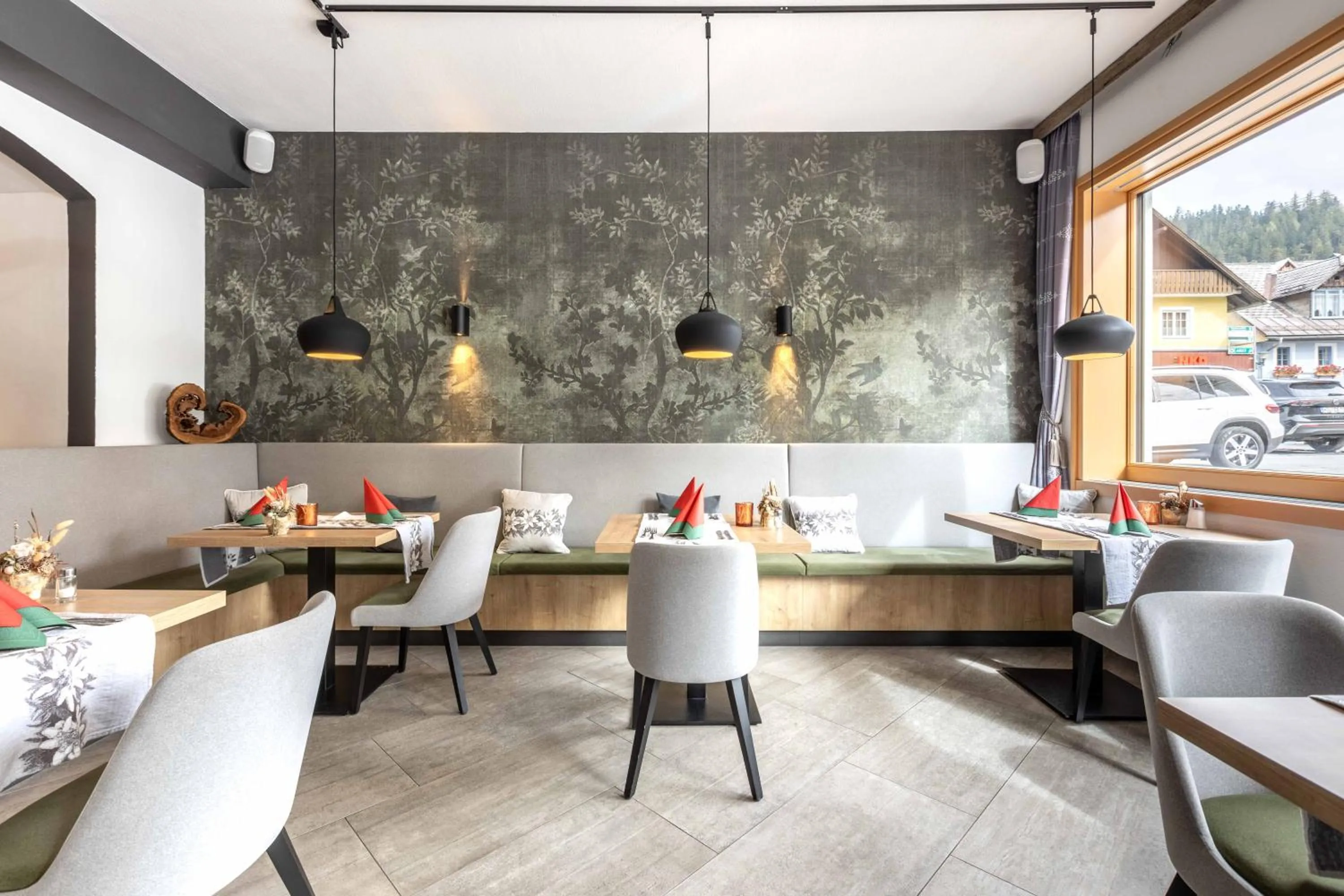 Hotel Post by keyone