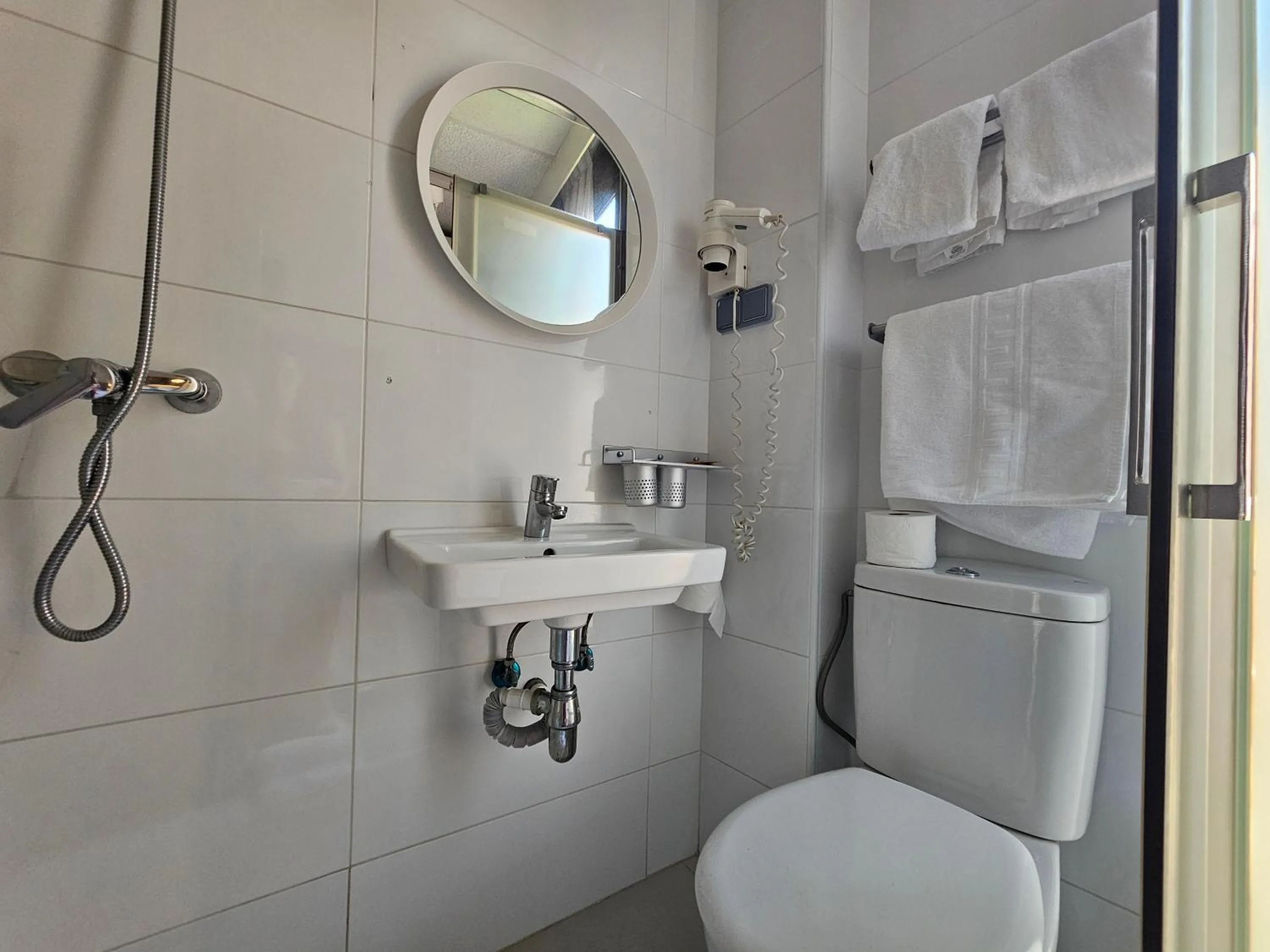 Shower in Hotel Palermo