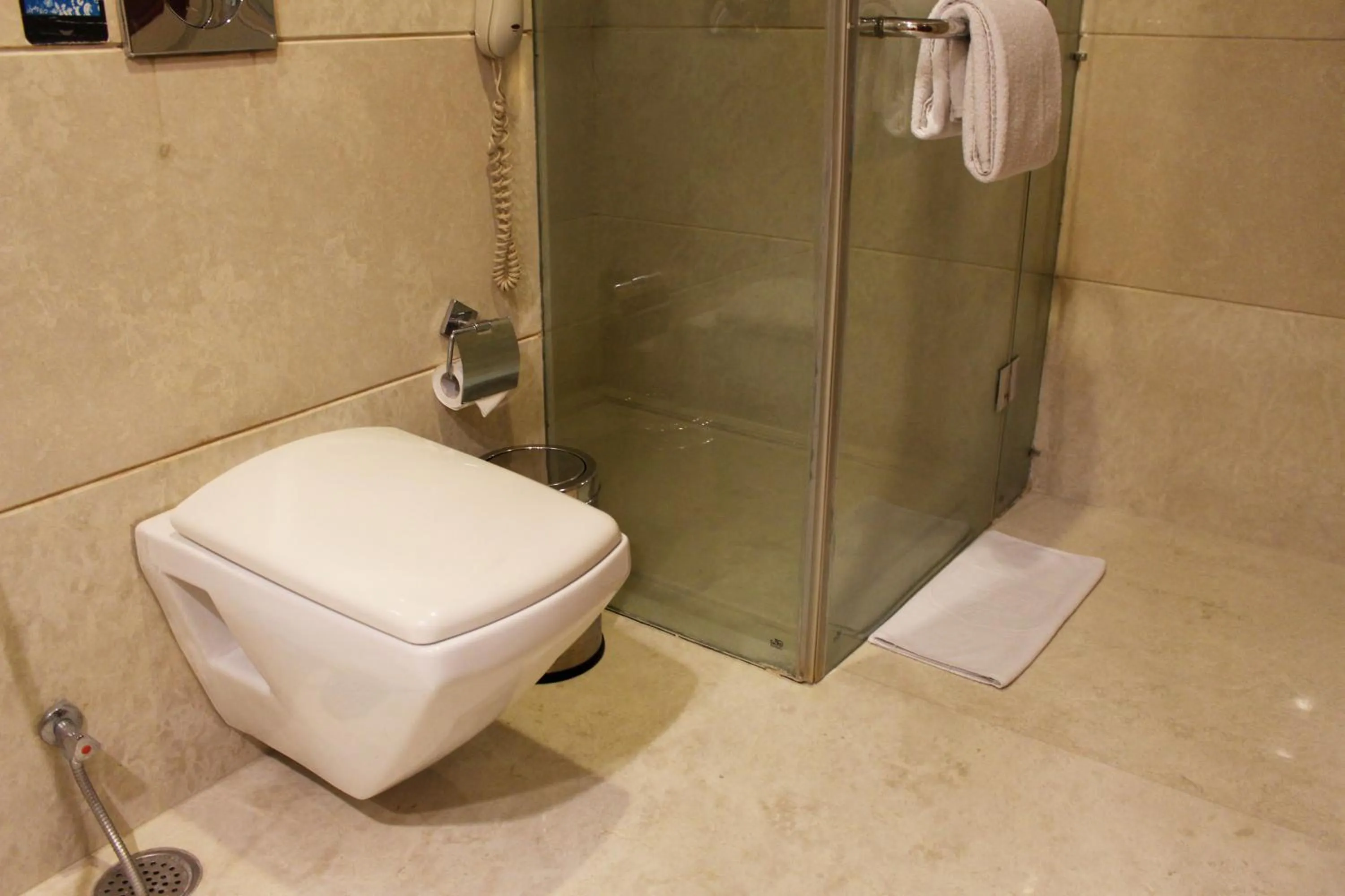 Toilet in SkyCity Hotel Gurgaon