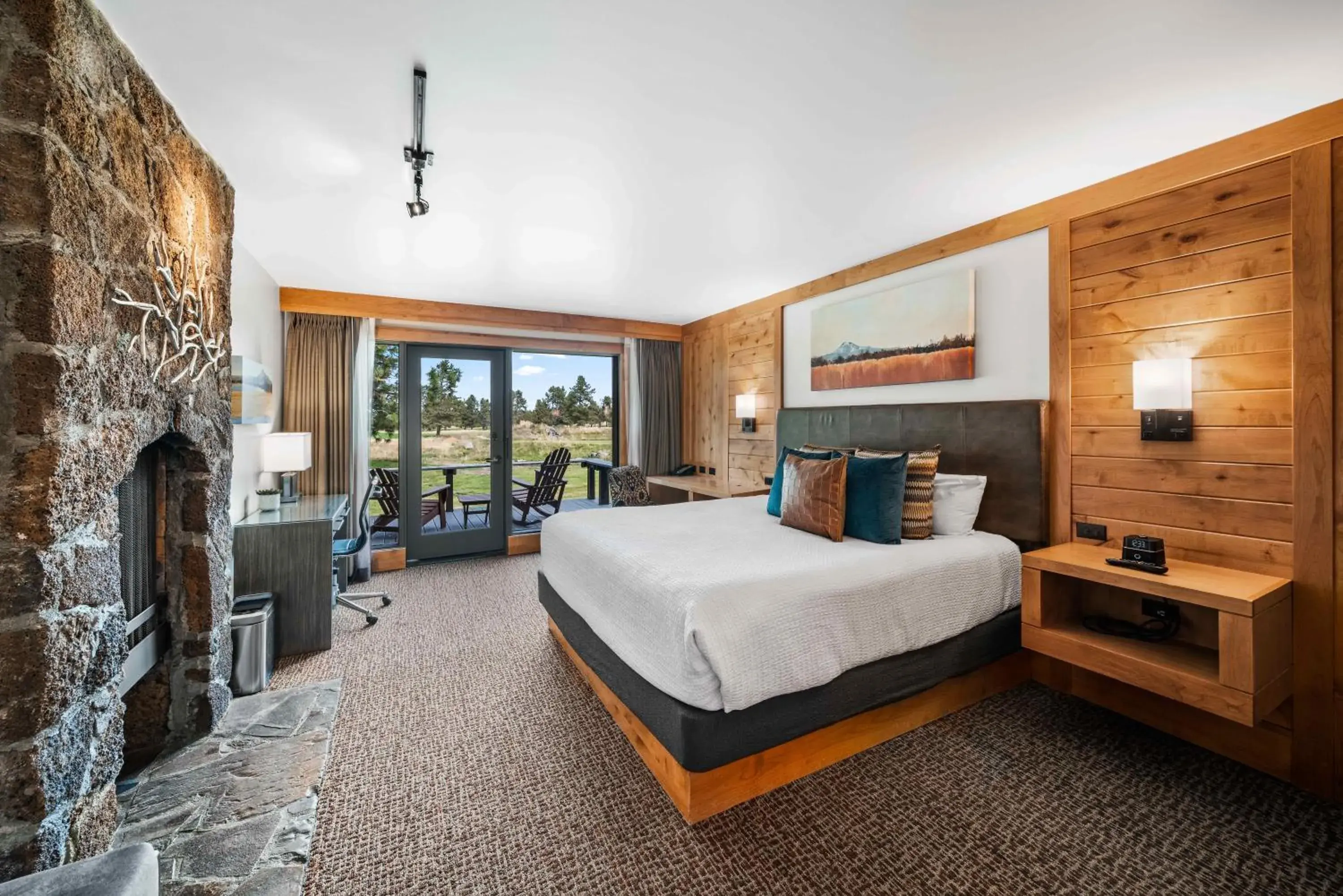 King Room - Disability Access in Sunriver Resort King Room - Disability Access in Sunriver Resort