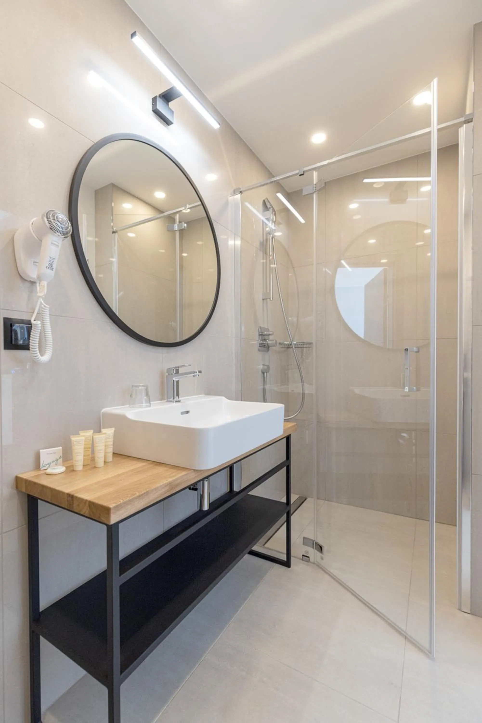 Bathroom in Hotel Meridian