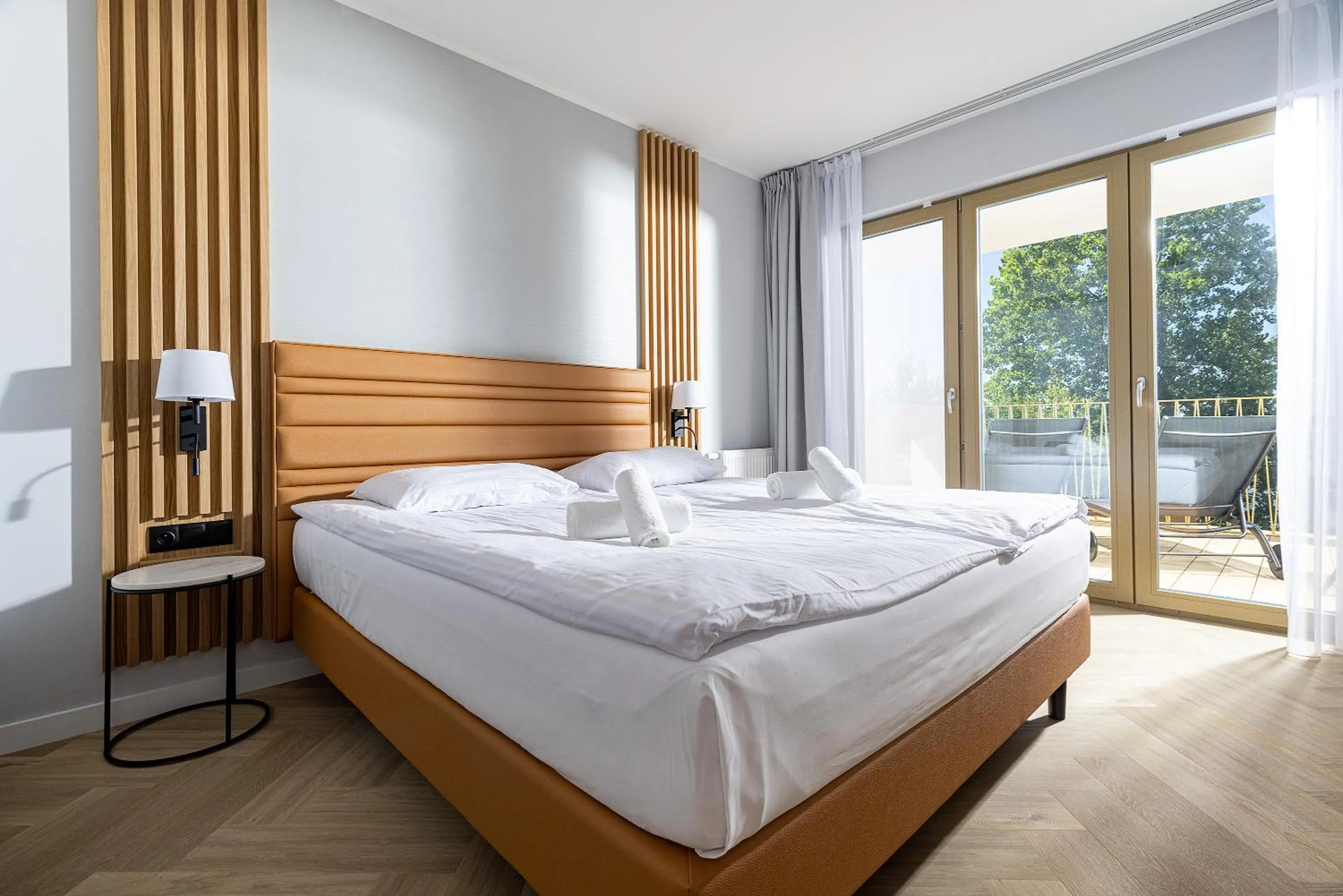 Bedroom, Bed in Hotel Meridian