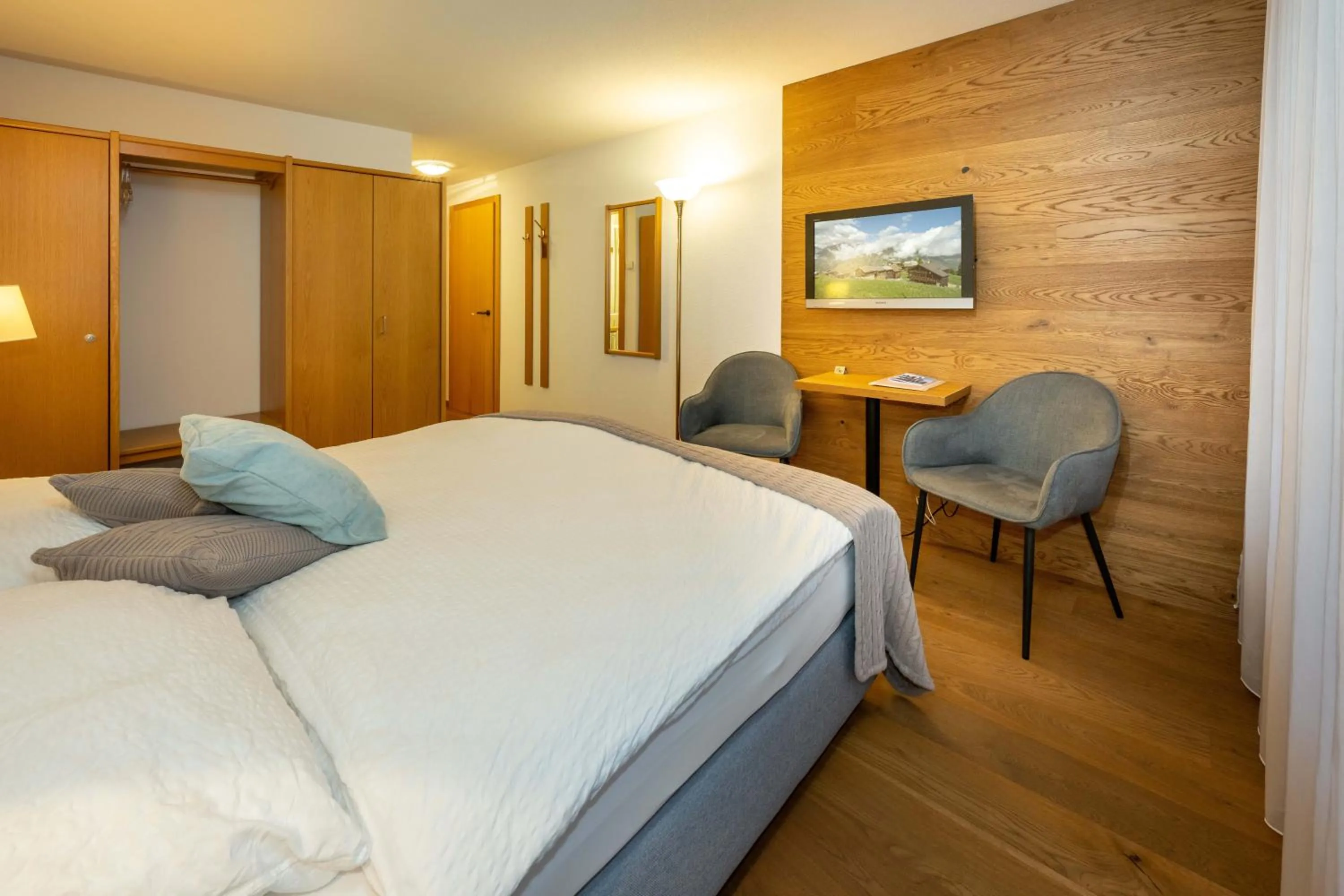 TV and multimedia, Bed in Hotel Bellwald