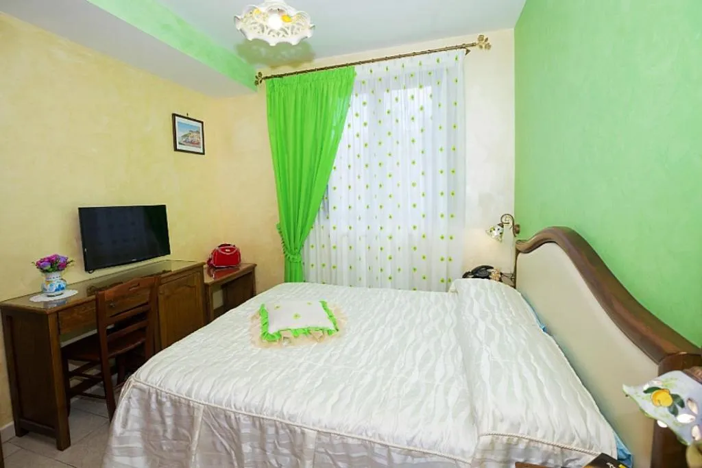 Bed in B&B Fior Tramonti