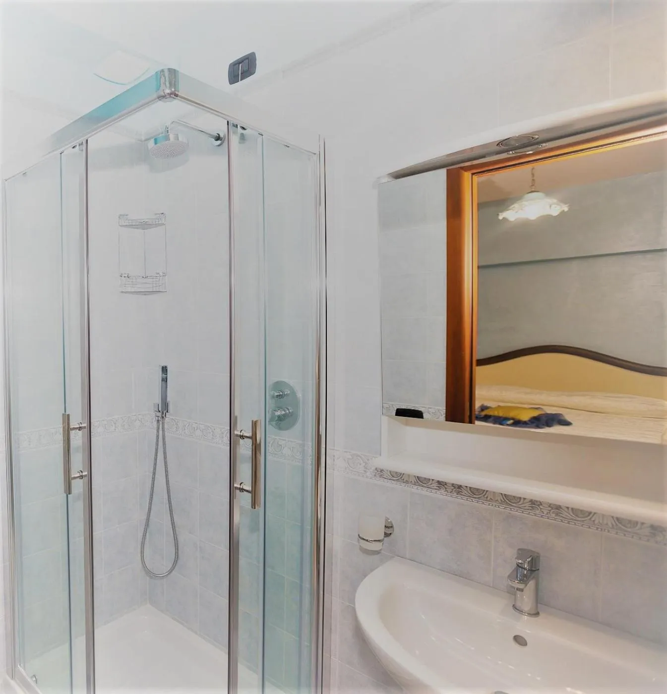 Shower in B&B Fior Tramonti