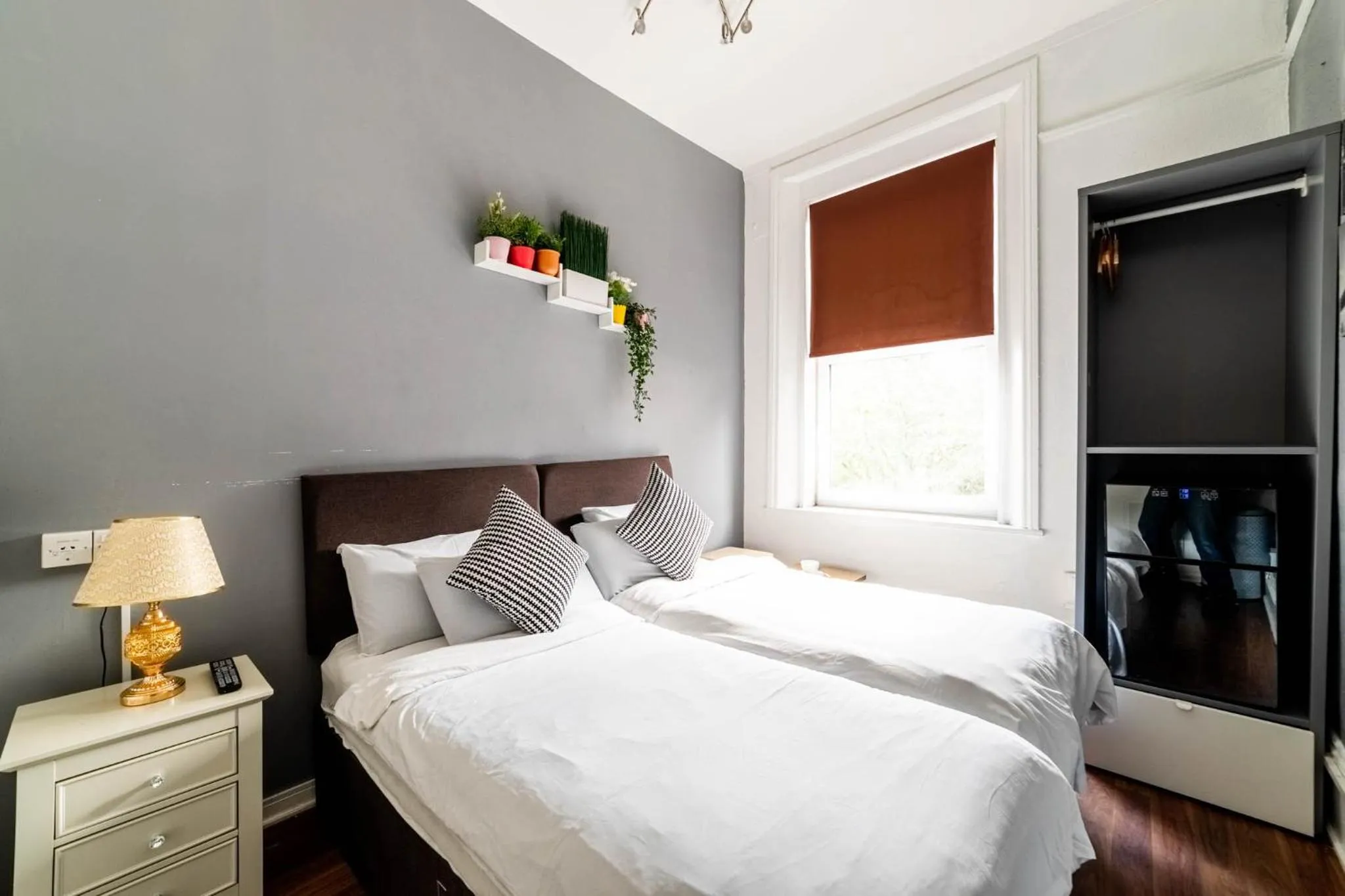 Photo of the whole room, Bed in Book A Bed Hostels